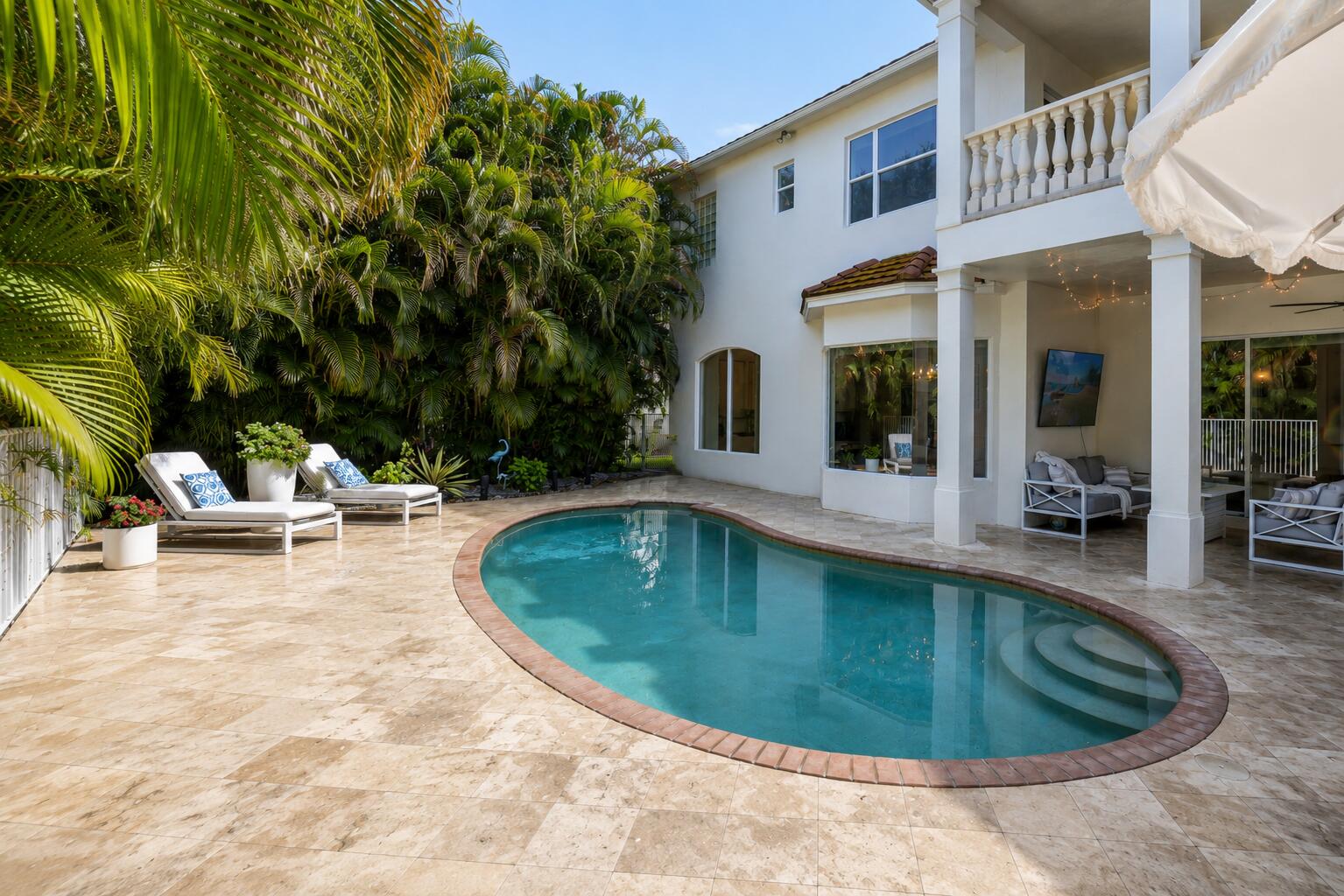 8541 Butler Greenwood Drive