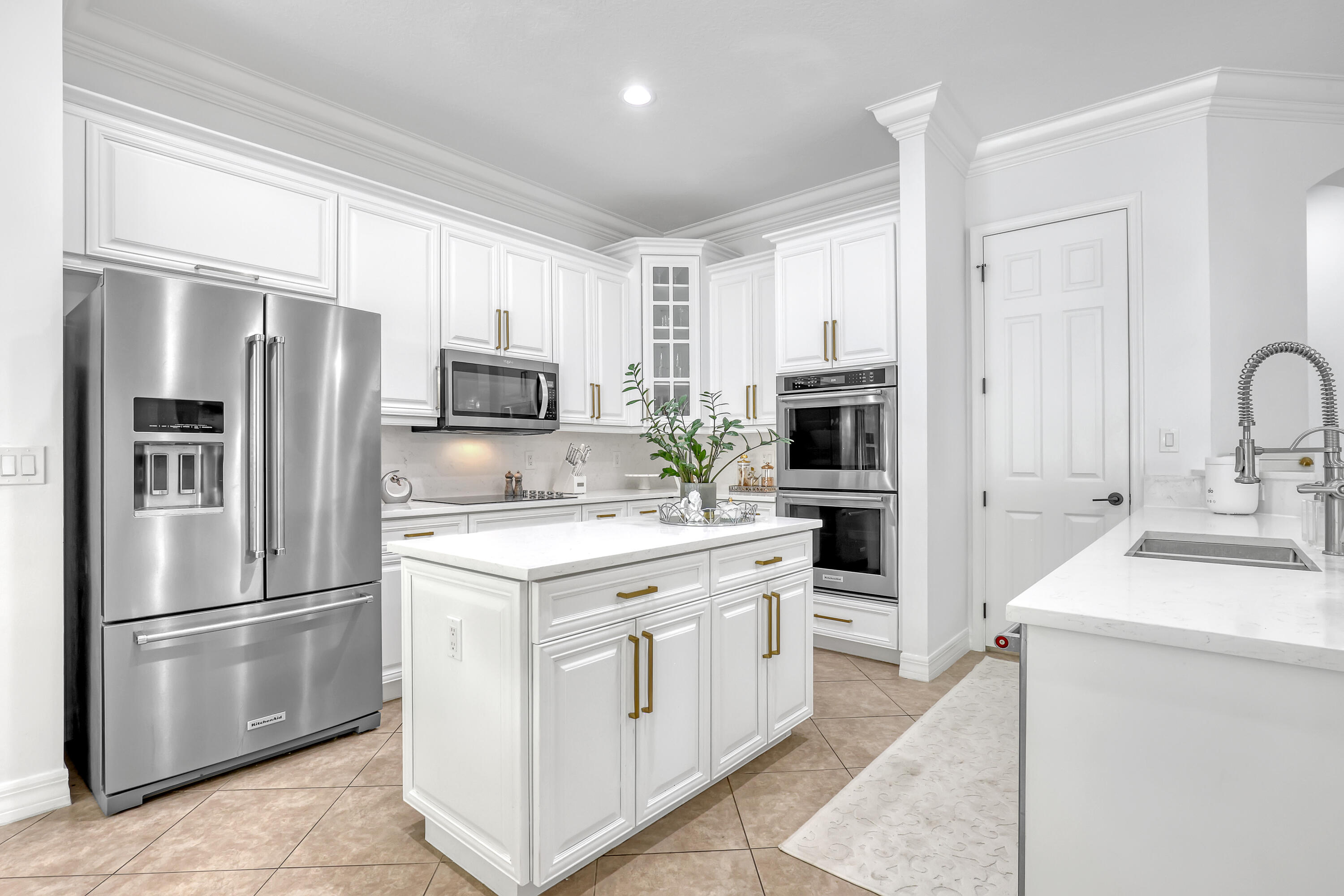 8541 Butler Greenwood Drive