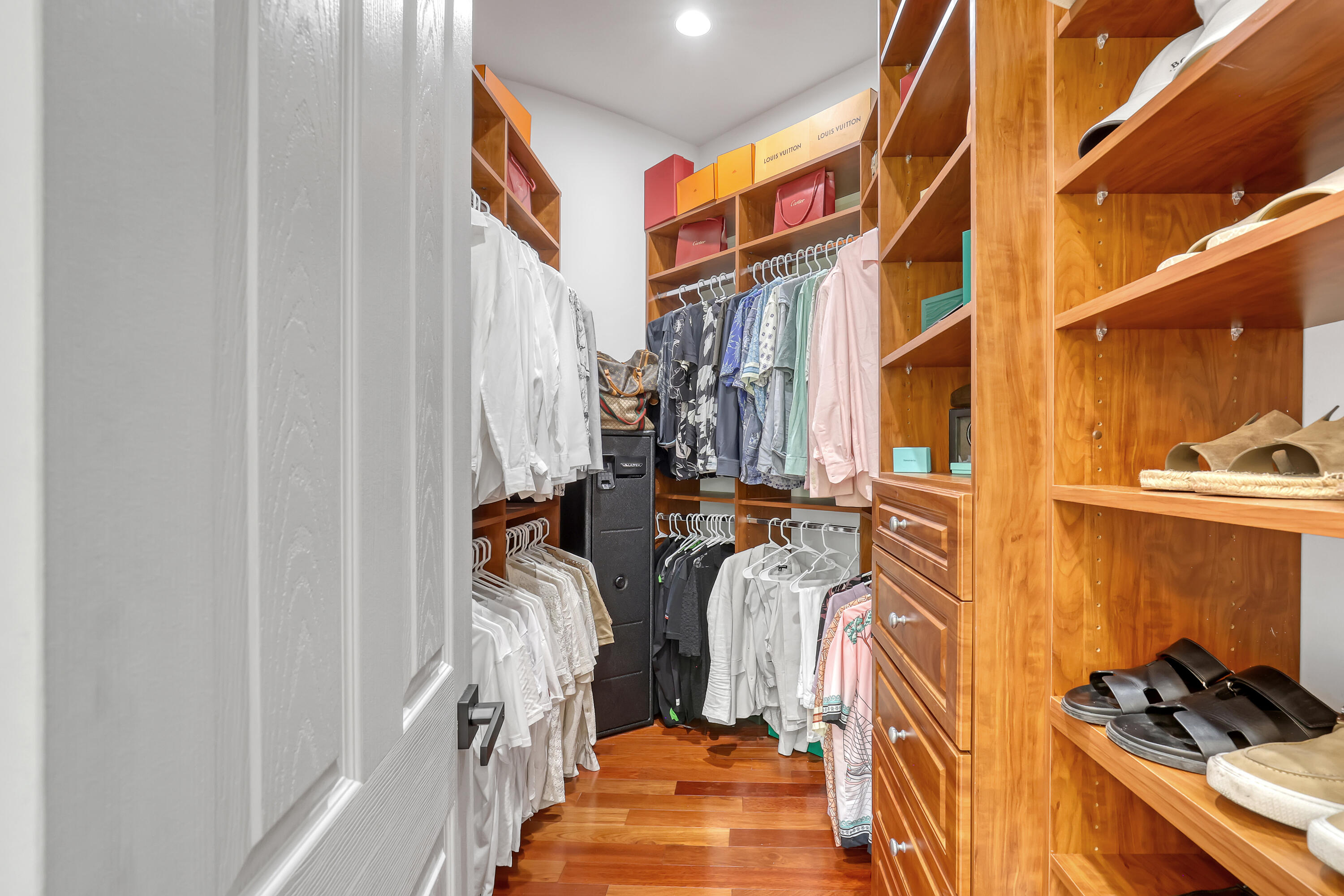 8541 Butler Greenwood Drive