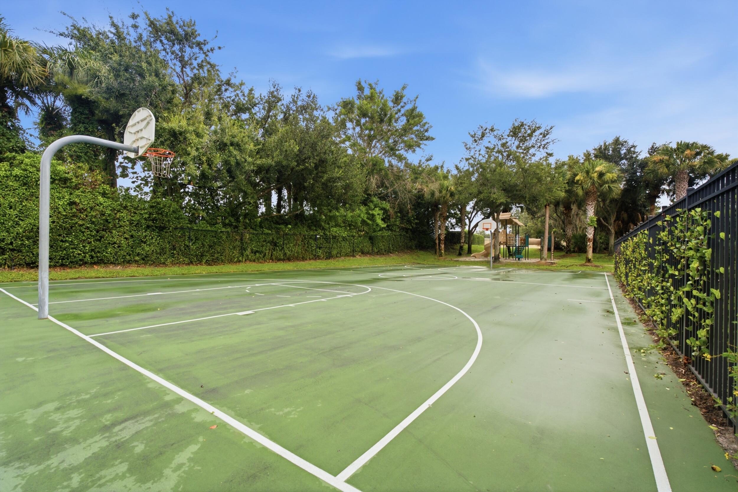 4257 SW PINE COVE Court