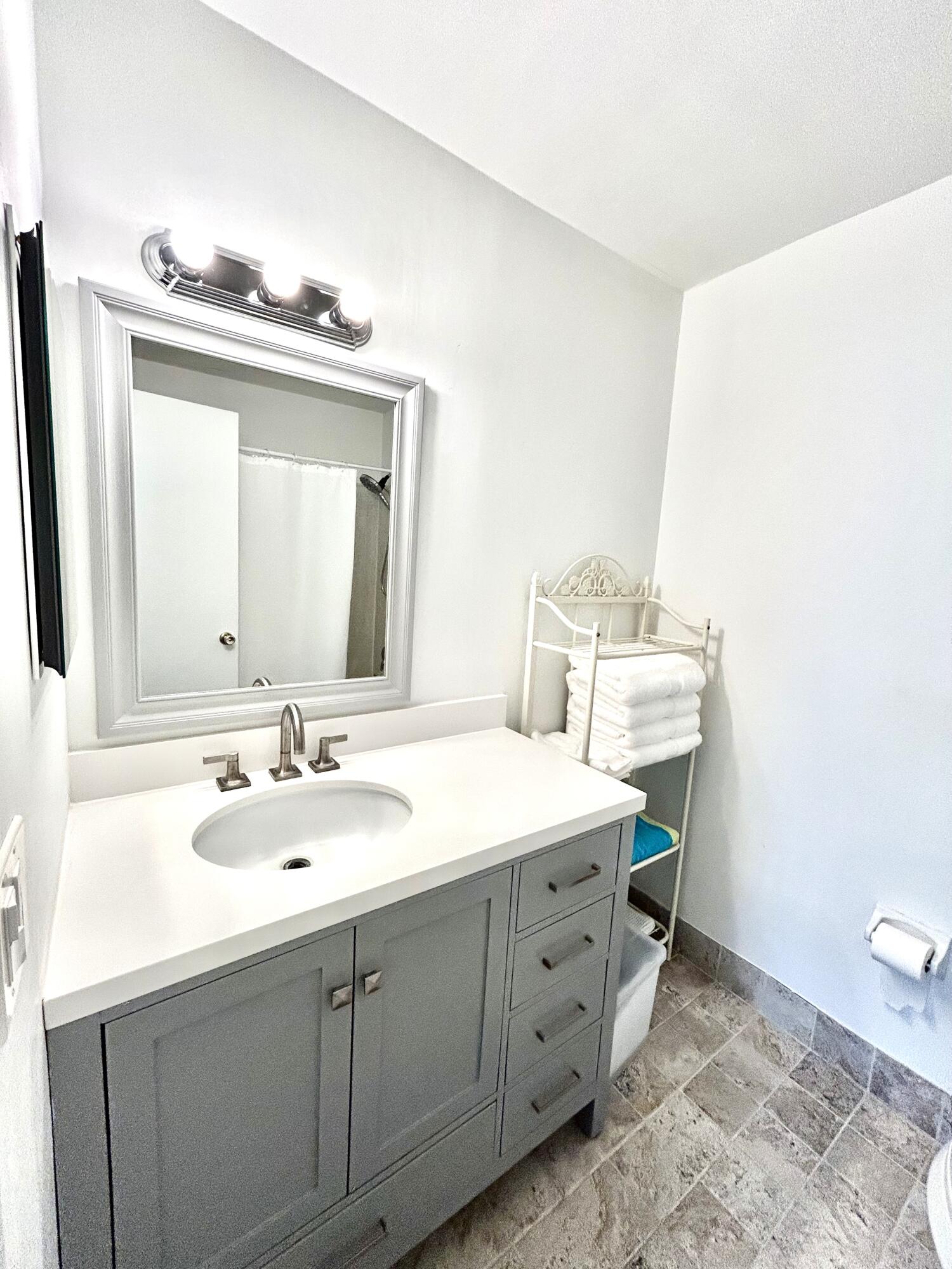 1030 Silk Oak Terrace 203