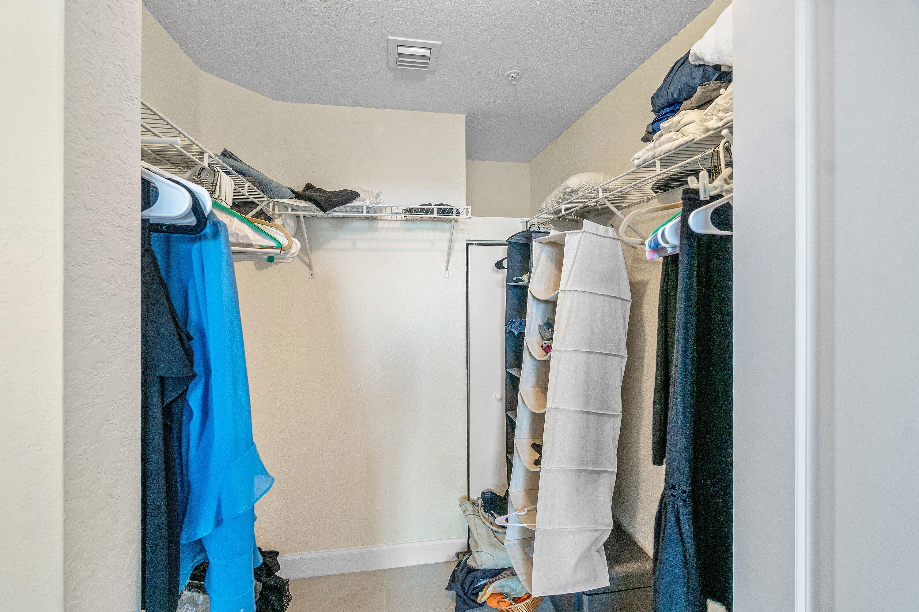 1411 RENAISSANCE Way 411