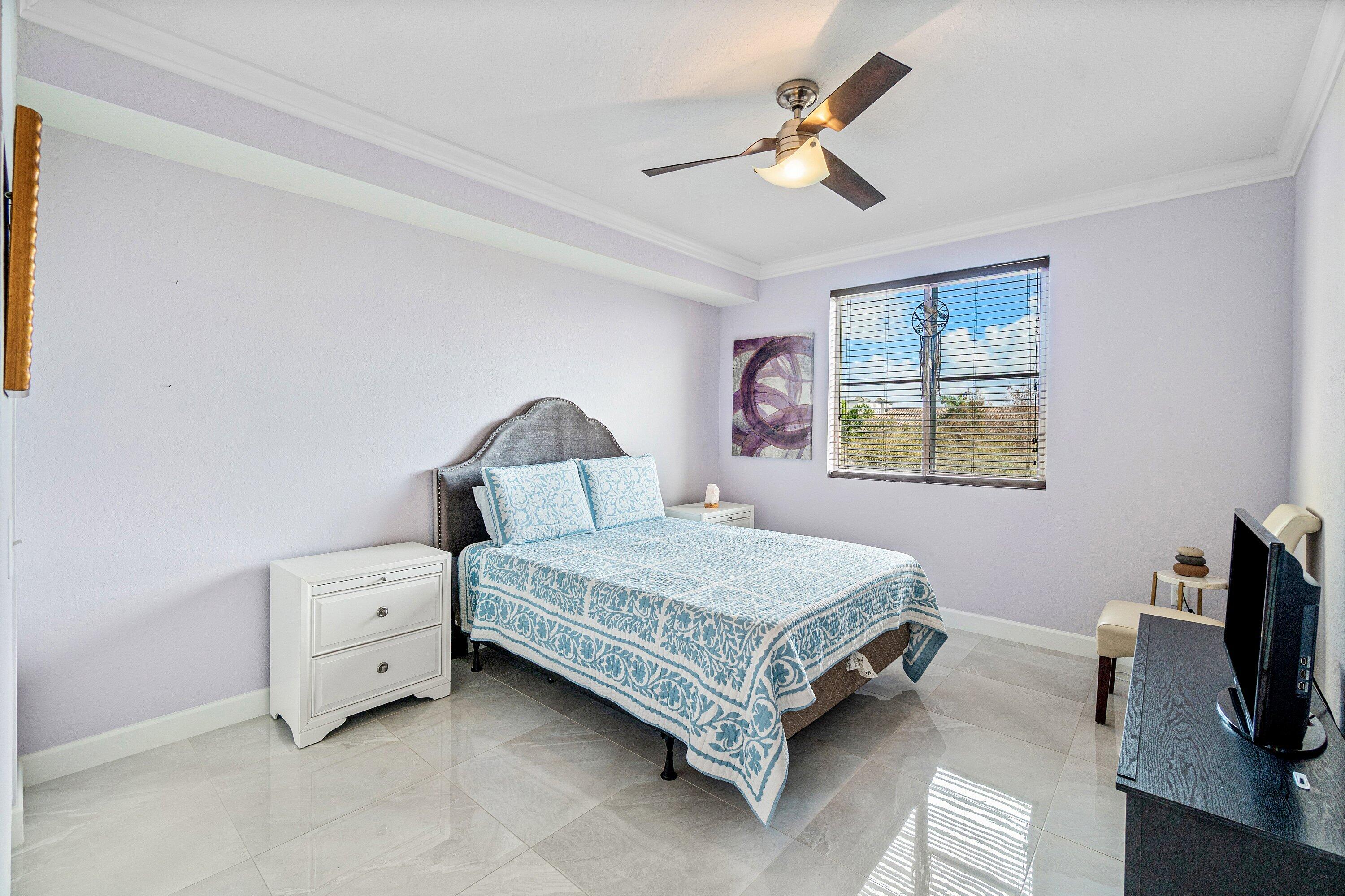 1411 RENAISSANCE Way 411