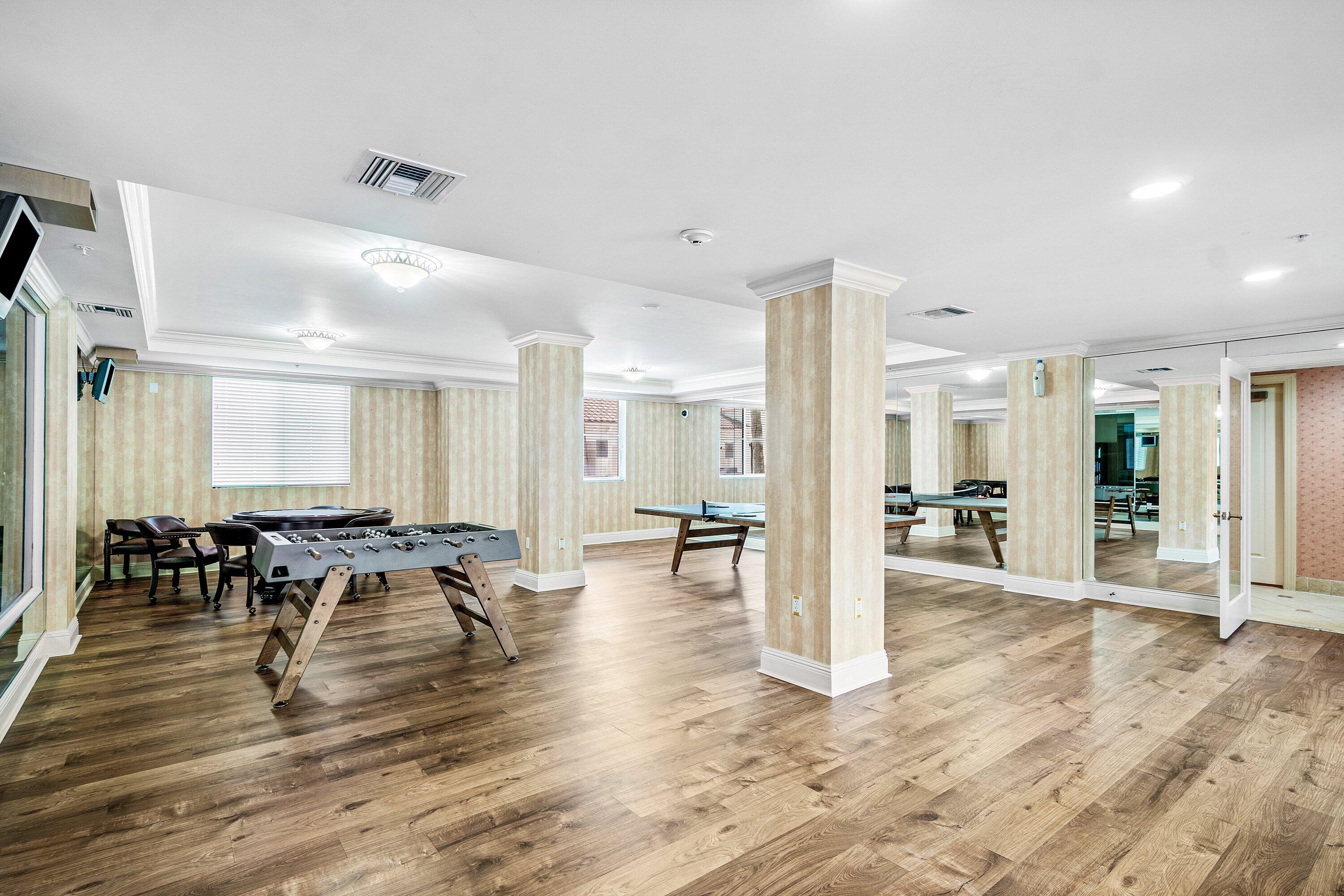 1411 RENAISSANCE Way 411