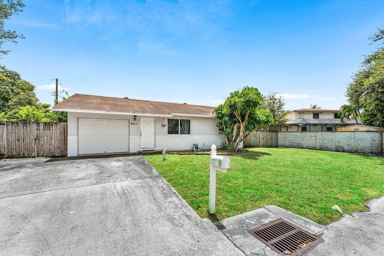 2011 SW 99TH Terrace