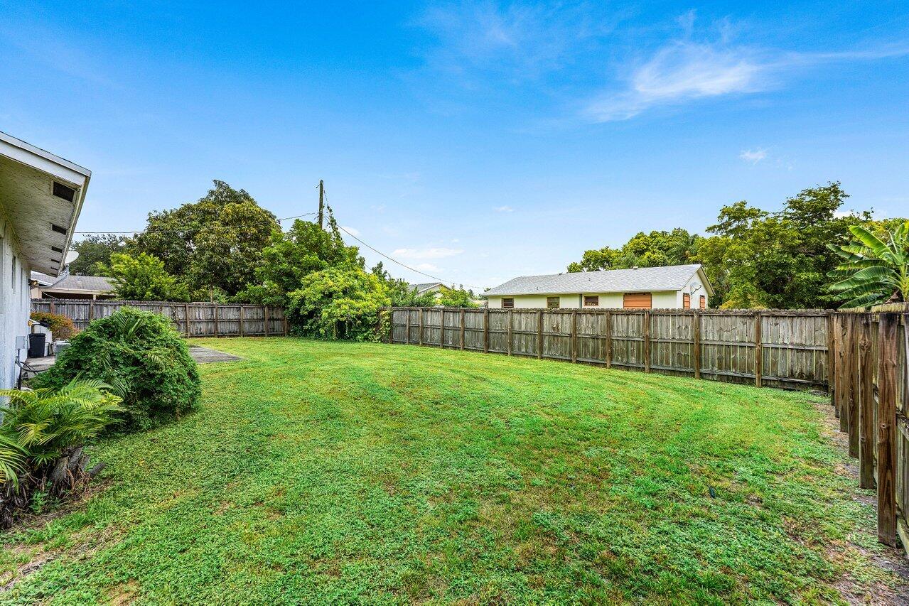 2011 SW 99TH Terrace