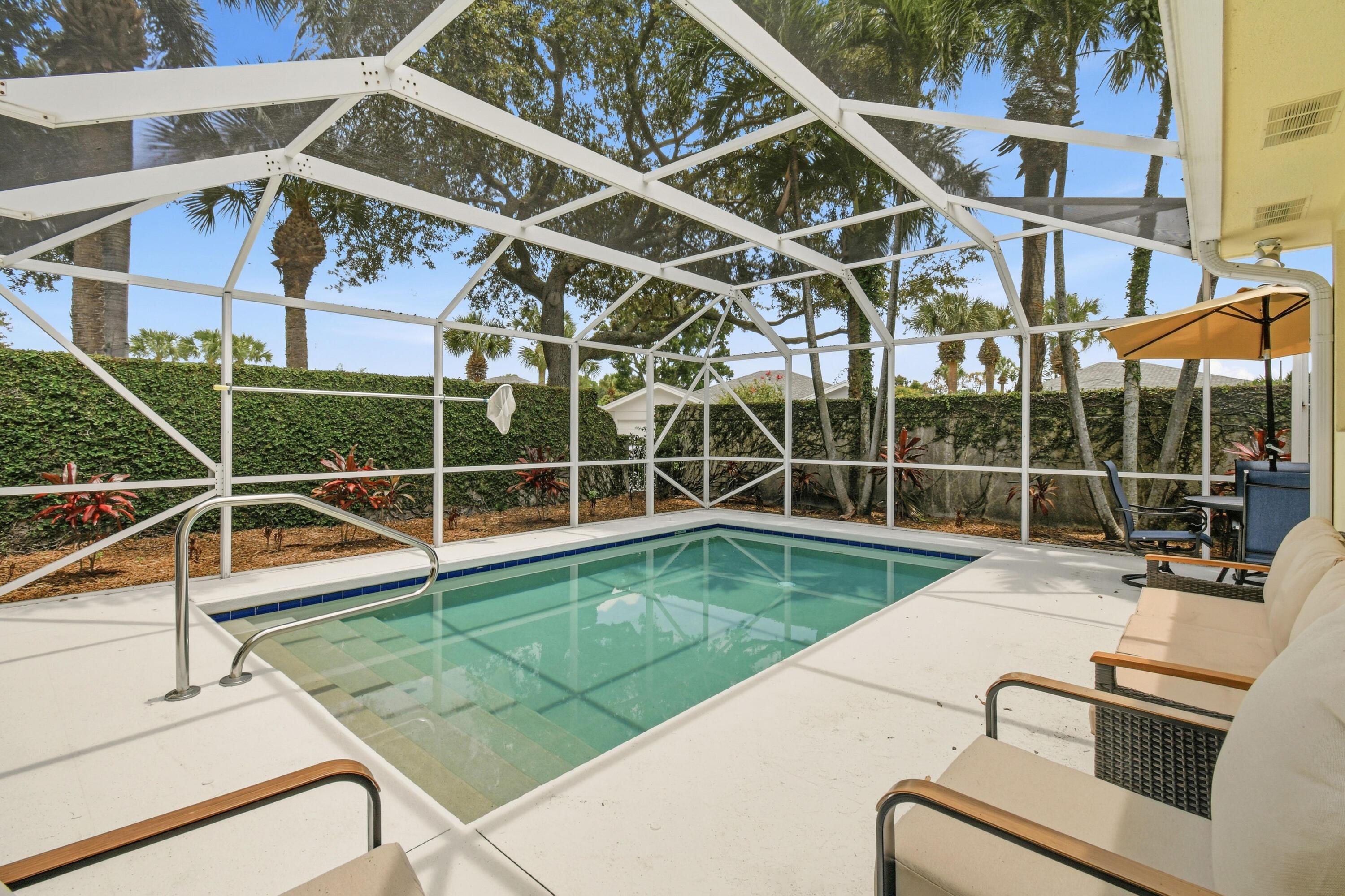198 Brier Circle