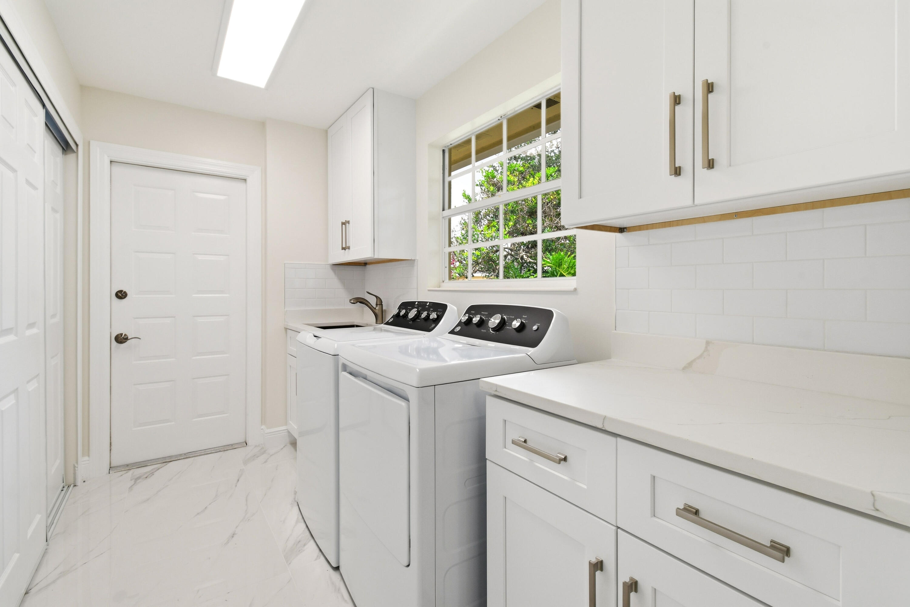 198 Brier Circle