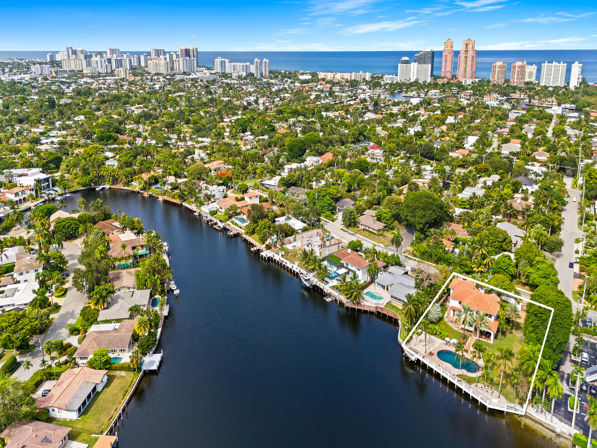 2101 MIDDLE RIVER Drive