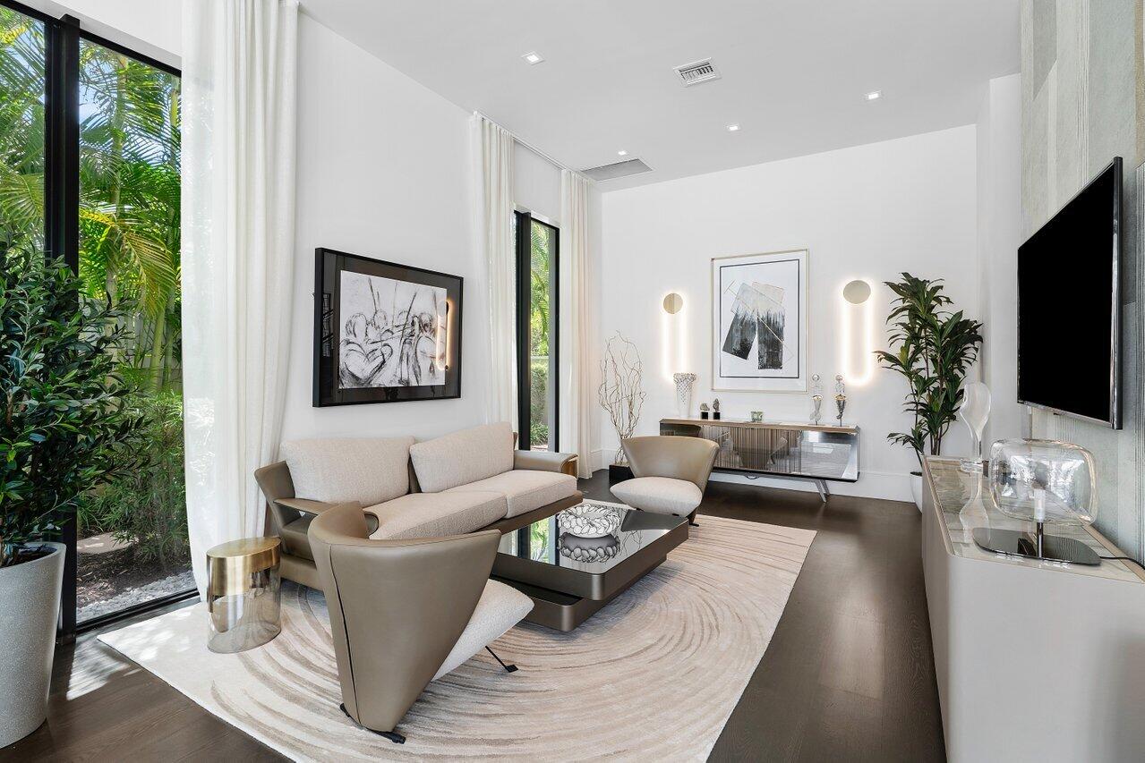 701 SANCTUARY Drive