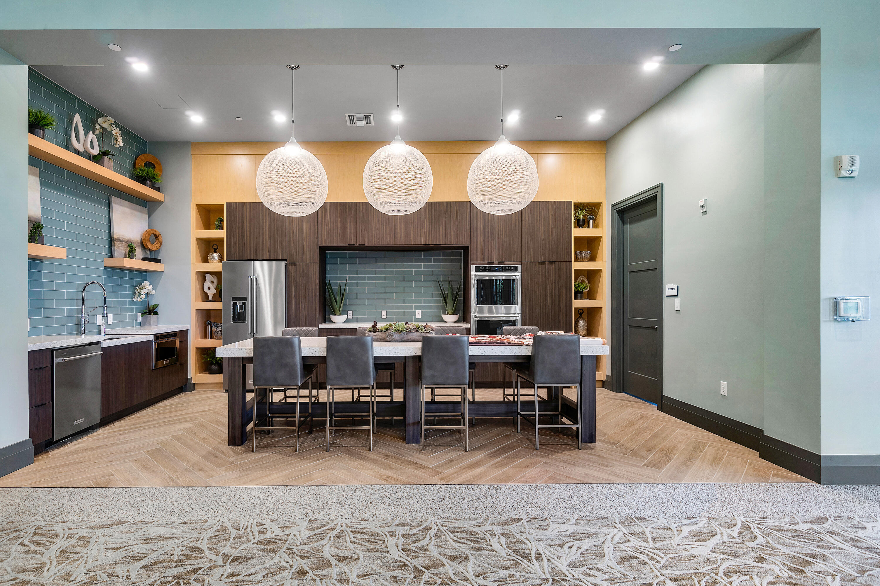 15517 ORCHARD Drive