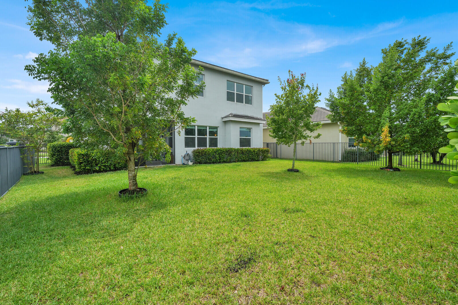 15517 ORCHARD Drive