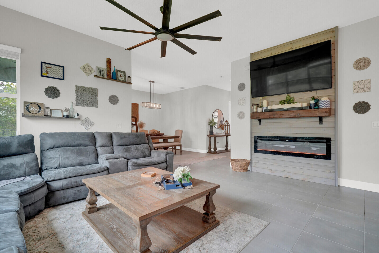15517 ORCHARD Drive
