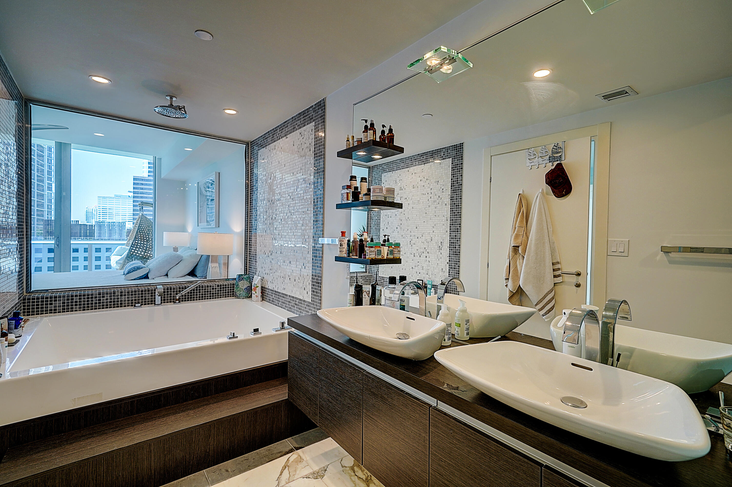 200 Biscayne Blvd Way 1408