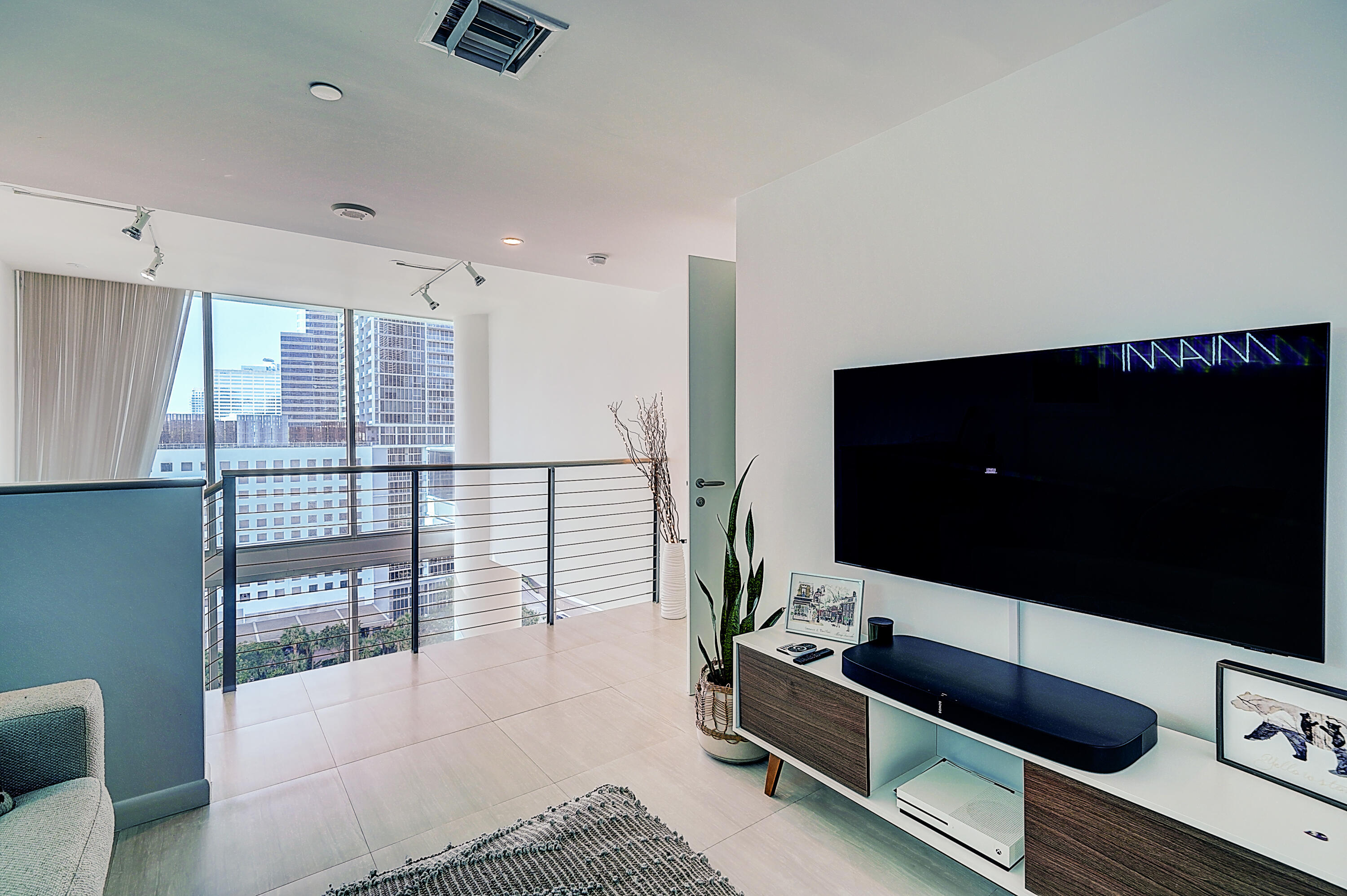 200 Biscayne Blvd Way 1408
