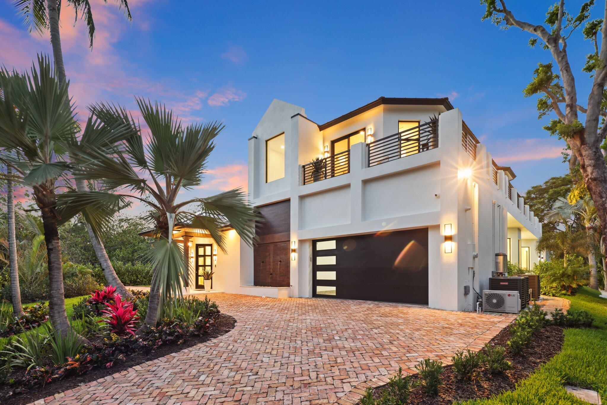 23 COCONUT Lane