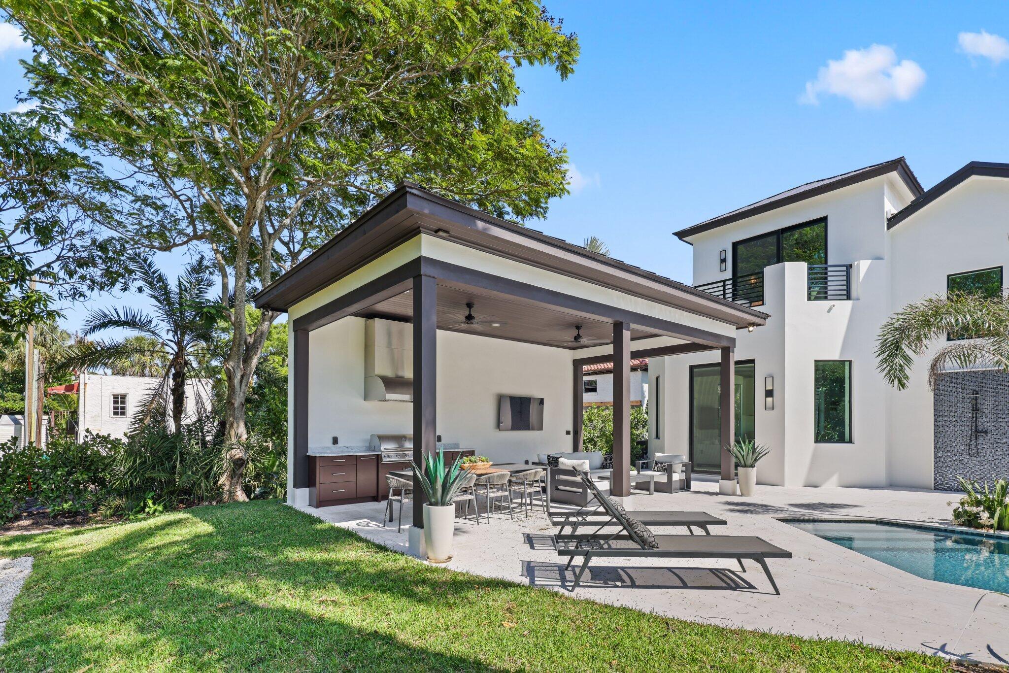 23 COCONUT Lane