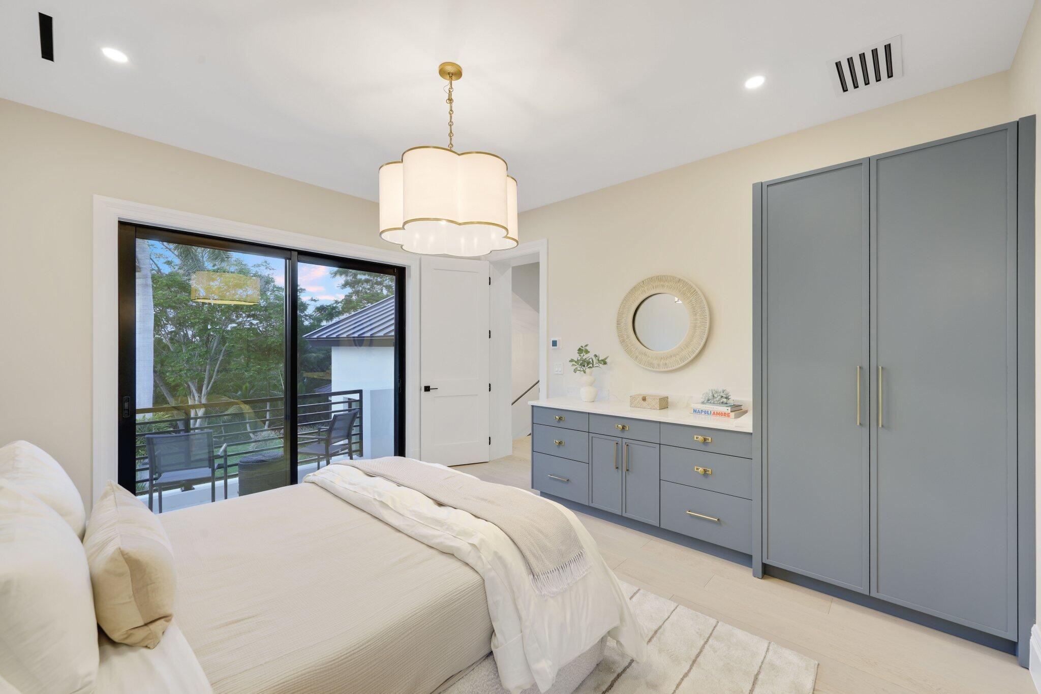 23 COCONUT Lane
