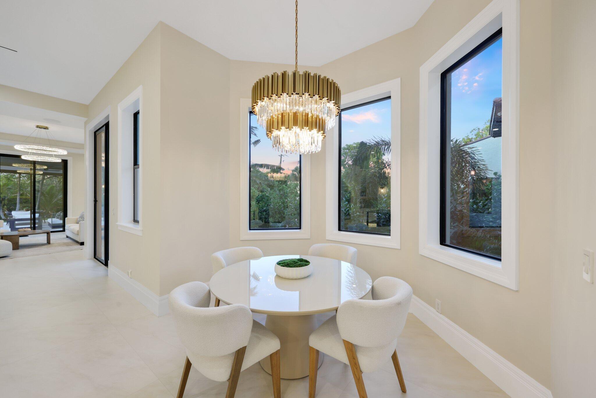 23 COCONUT Lane