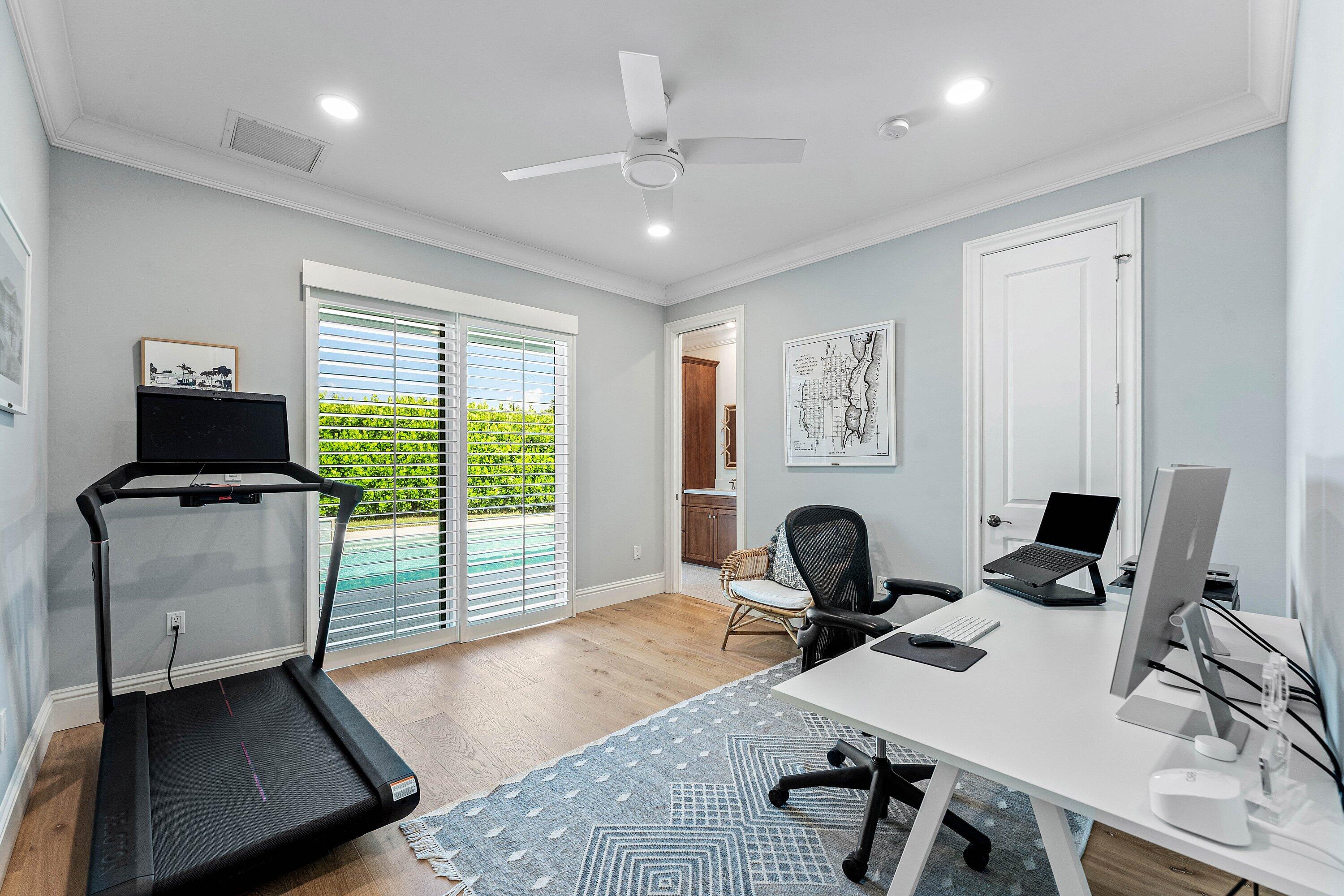 1022 WALNUT Terrace