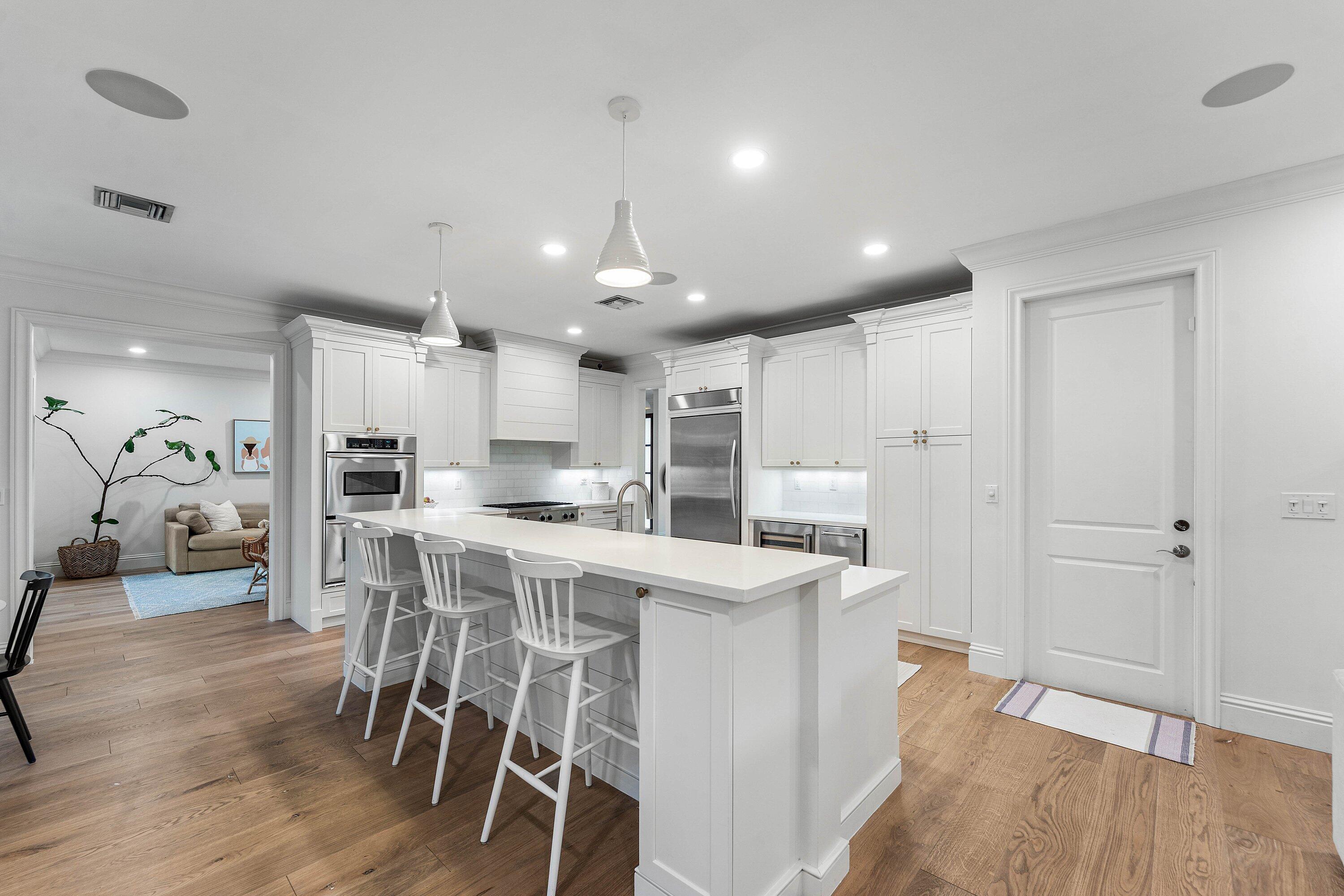1022 WALNUT Terrace