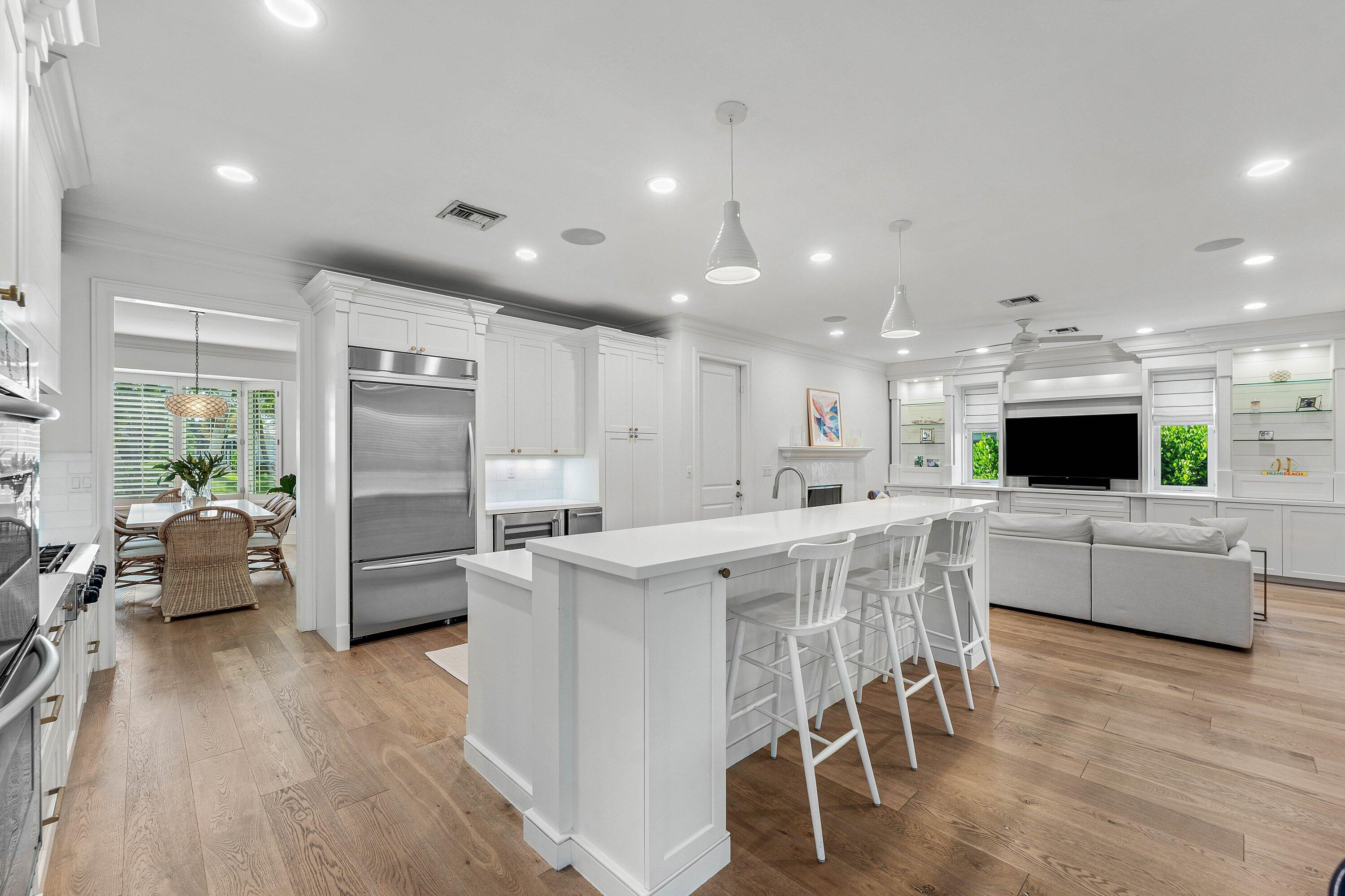 1022 WALNUT Terrace