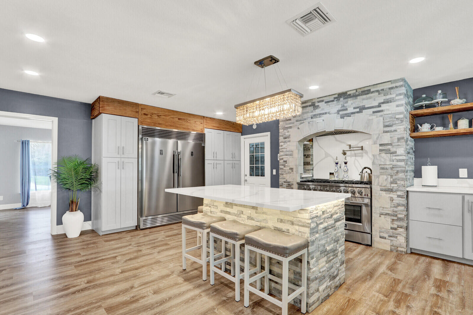 8704 CITRUS PARK Boulevard