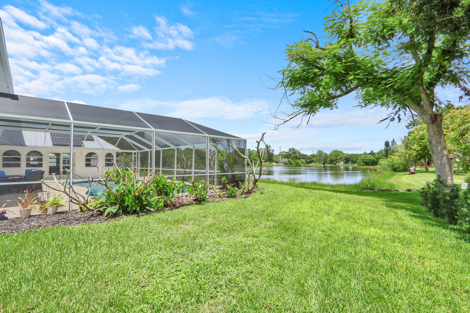 8704 CITRUS PARK Boulevard