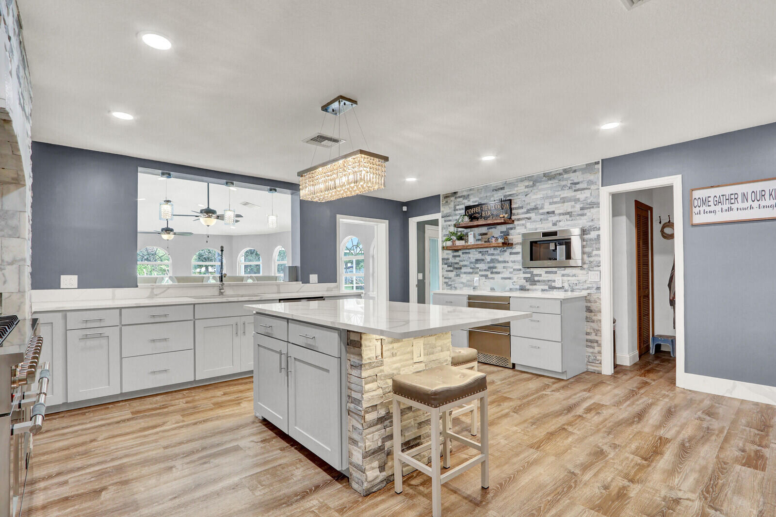 8704 CITRUS PARK Boulevard