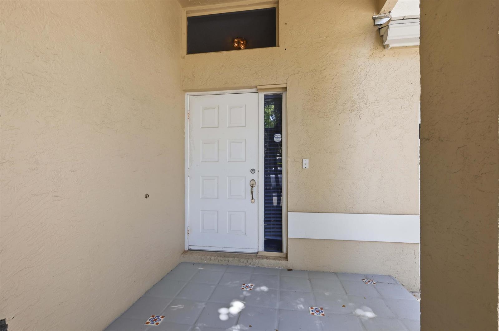 9516 NW 8TH Circle