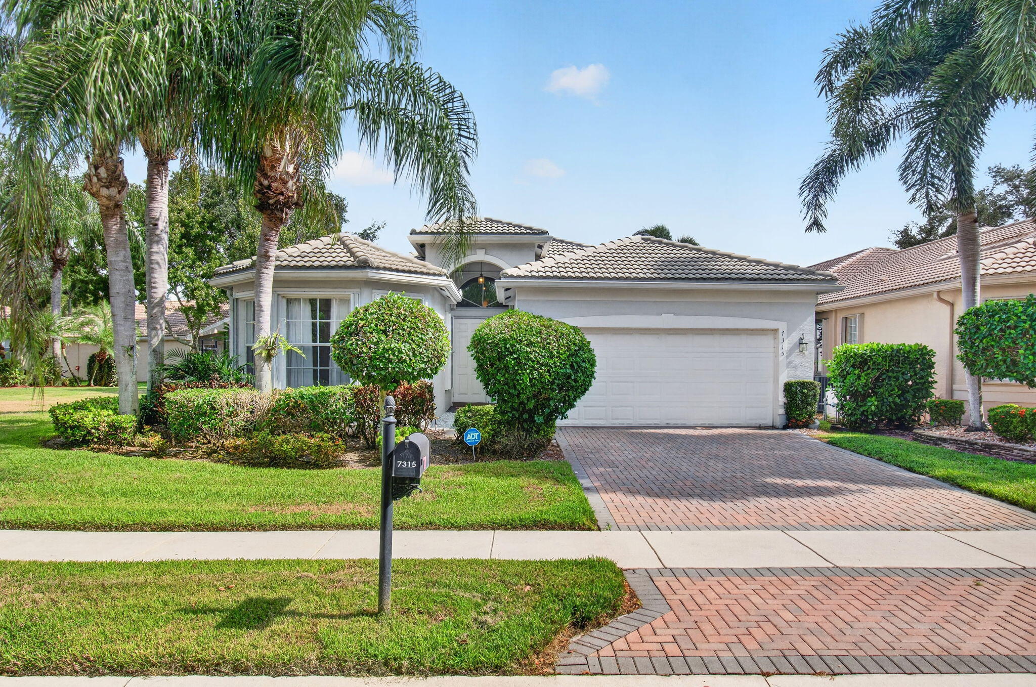 7315 Twin Falls Drive
