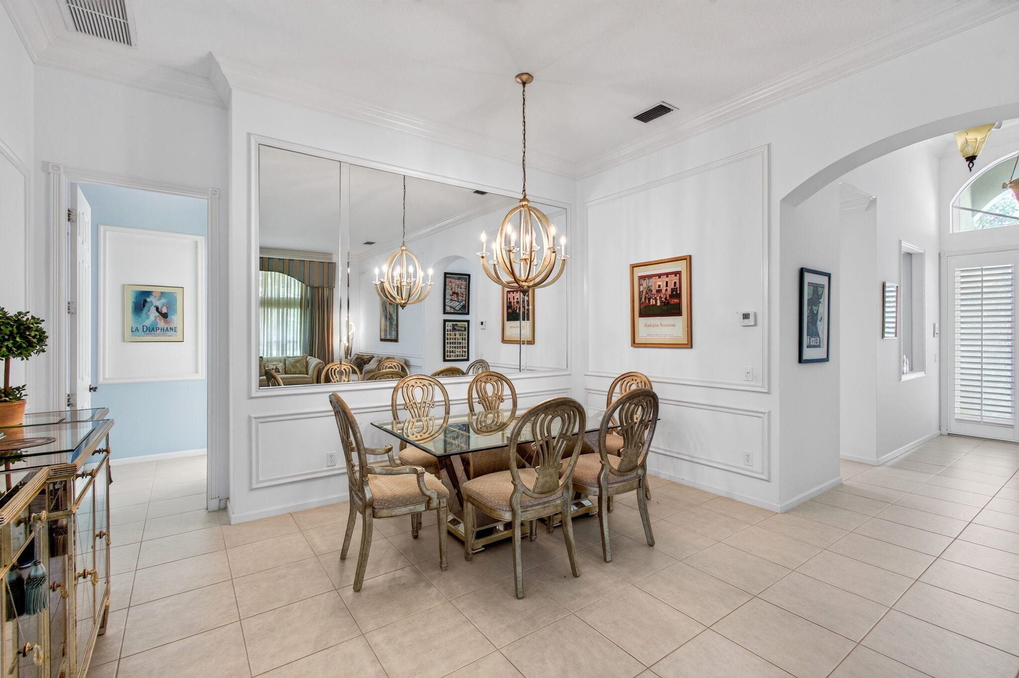 7315 Twin Falls Drive