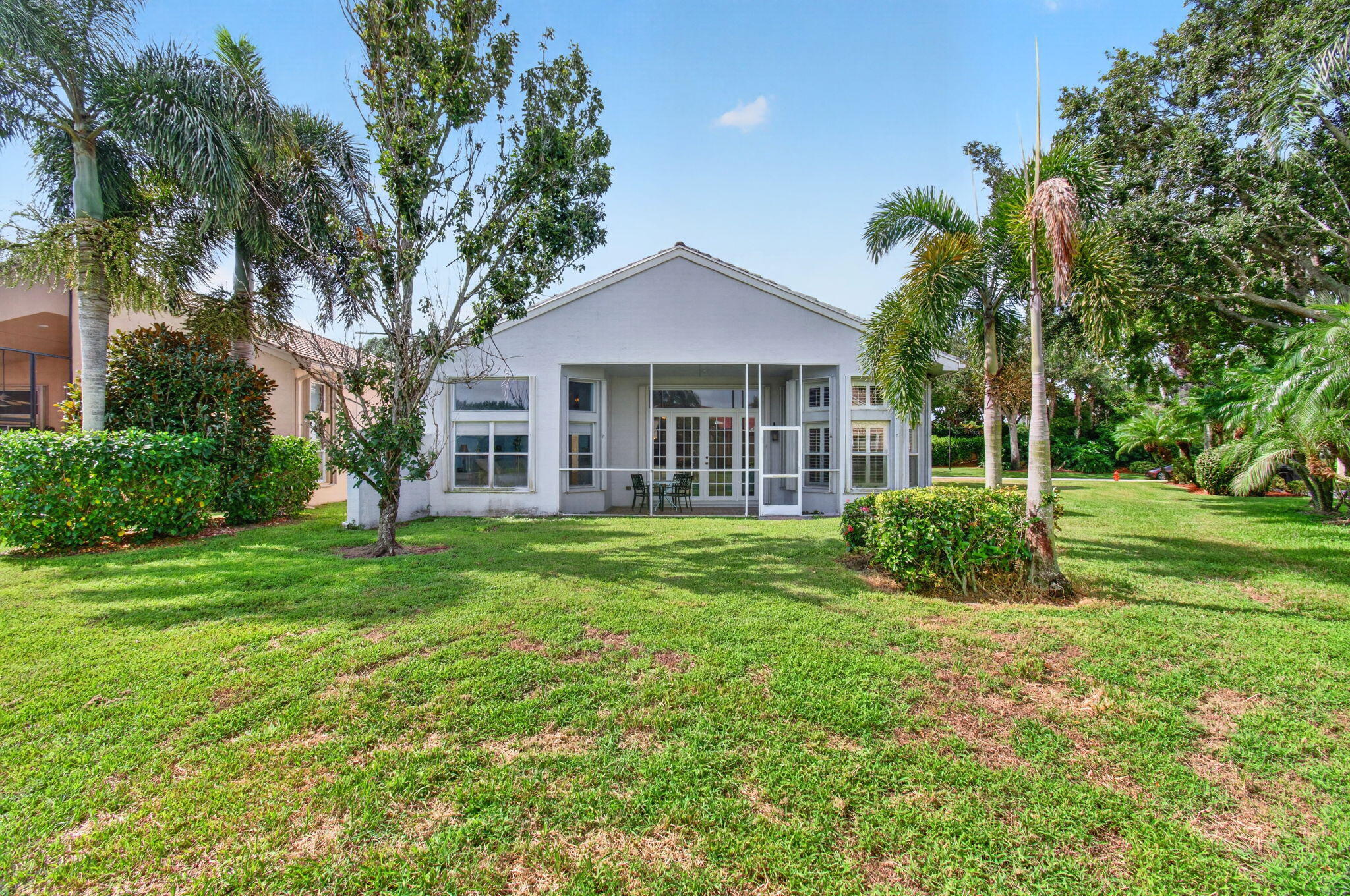7315 Twin Falls Drive