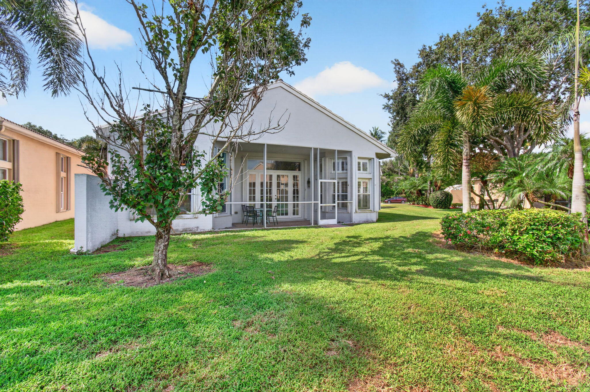7315 Twin Falls Drive