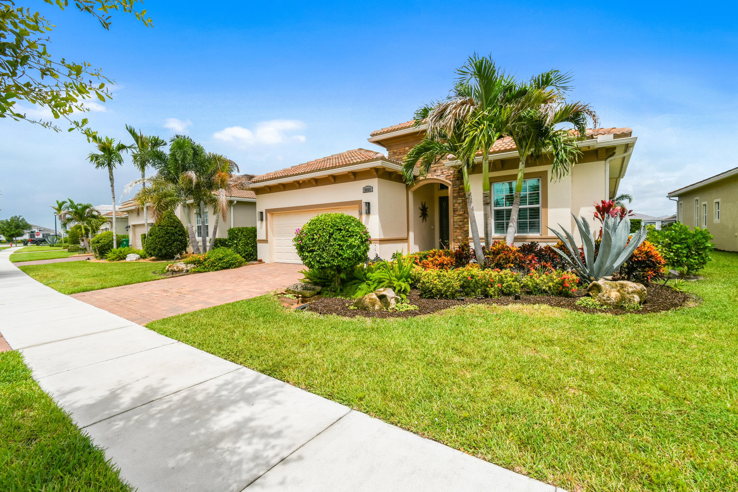 8864 SW Montova Way, Port St. Lucie