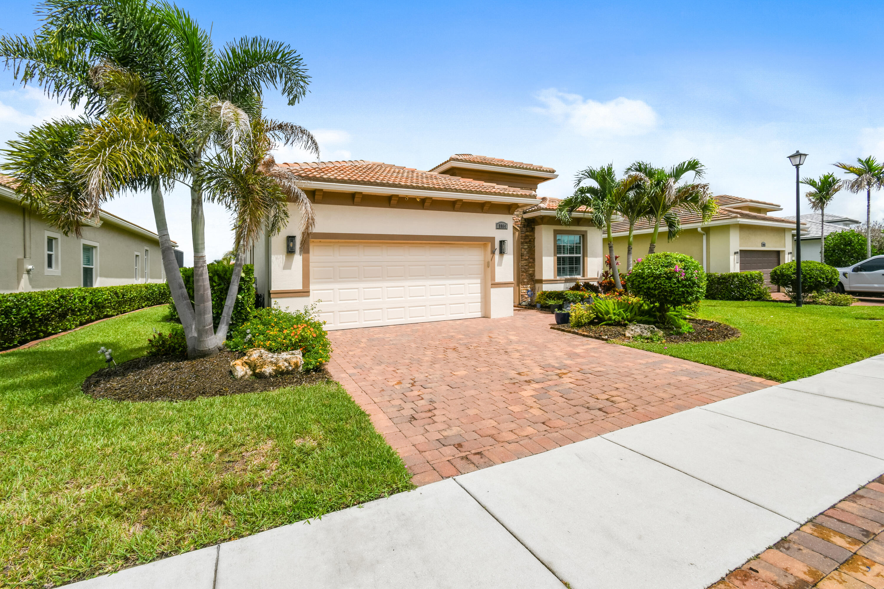 8864 SW Montova Way, Port St. Lucie