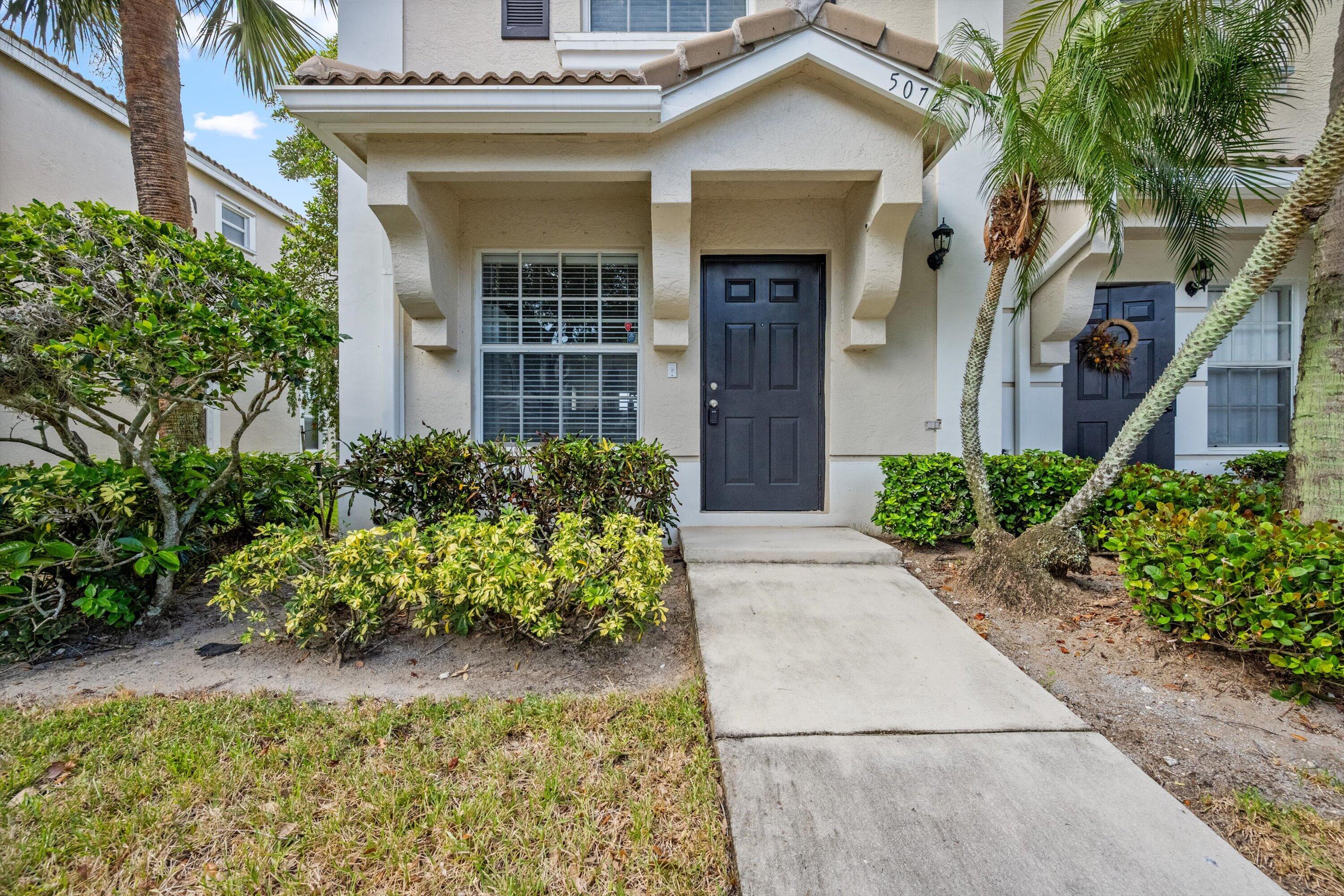 5072 Palmbrooke Circle