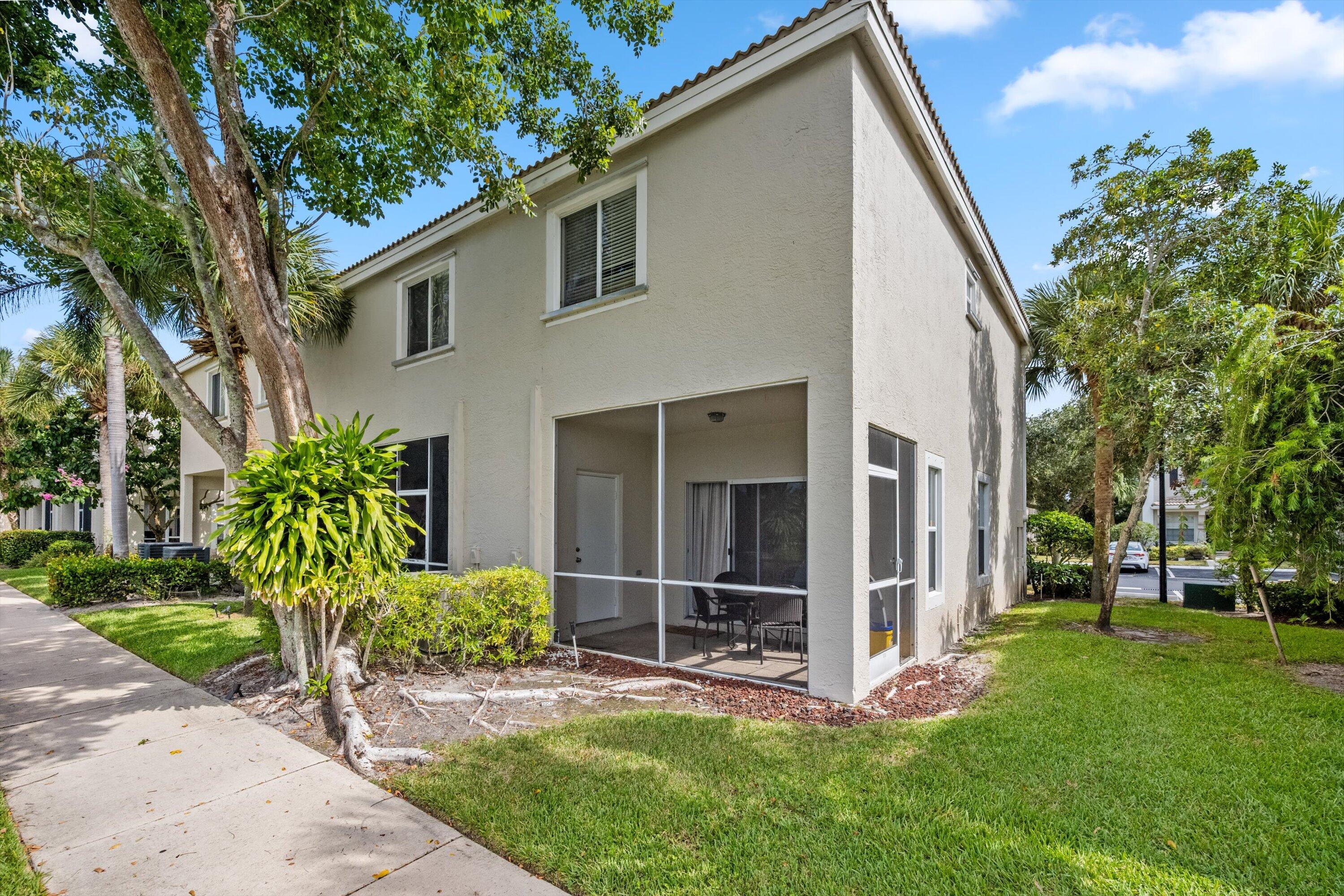 5072 Palmbrooke Circle