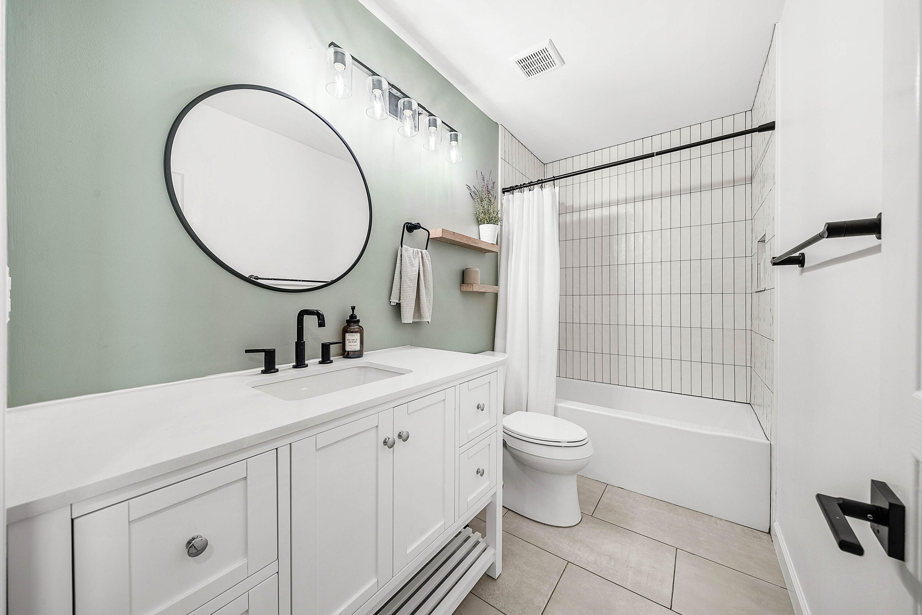 5483 Grand Park Place