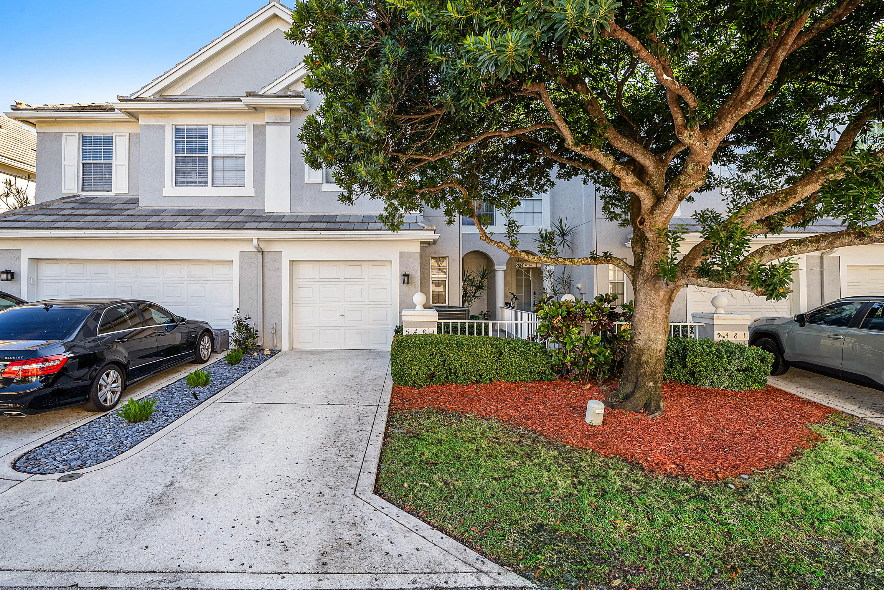5483 Grand Park Place