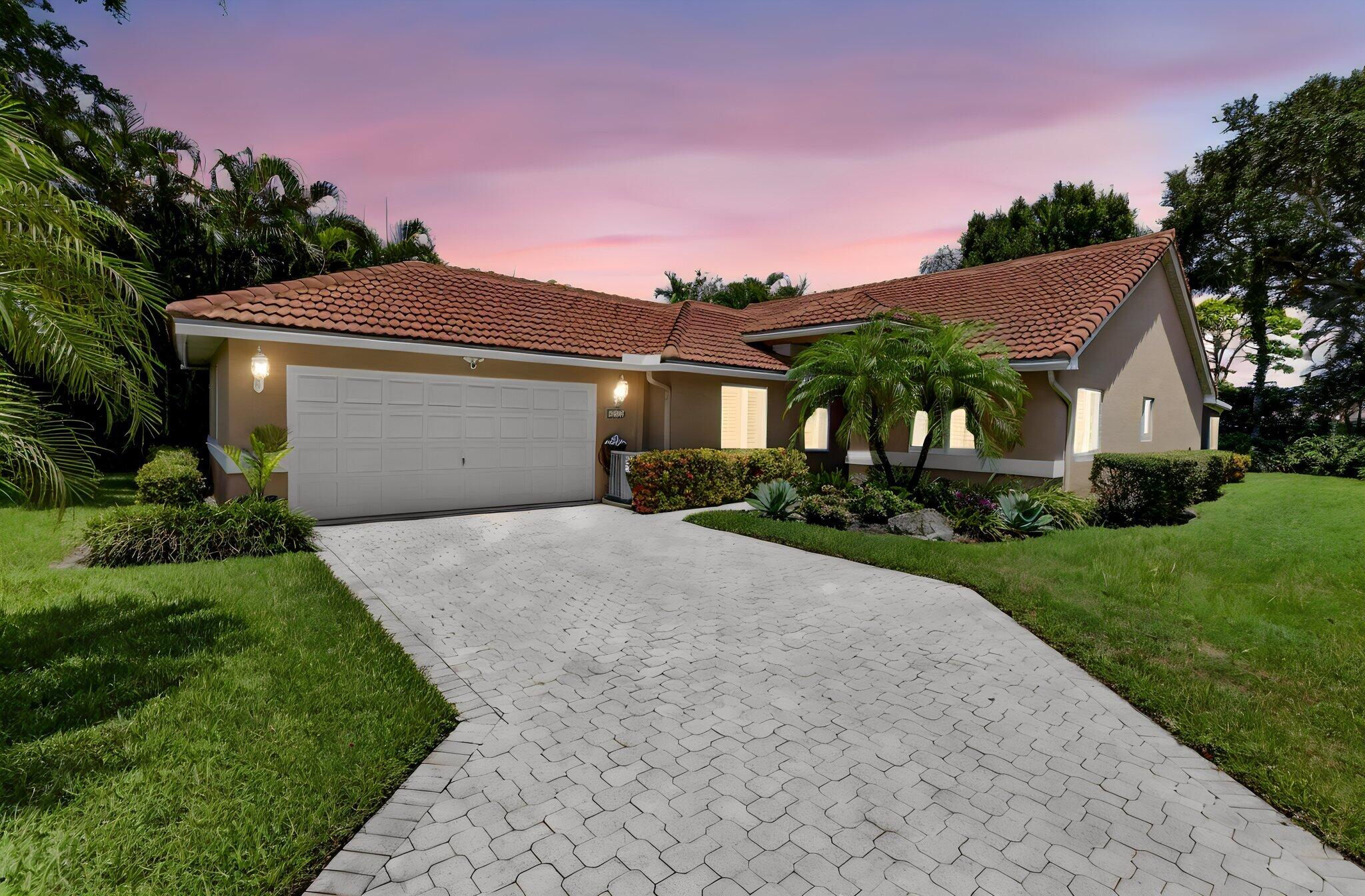 13275 ROYALE SABAL Court