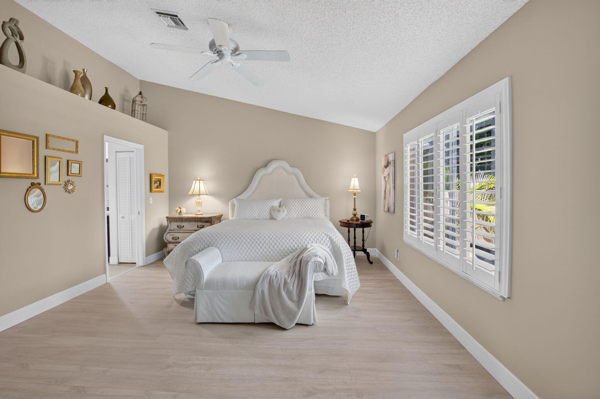 13275 ROYALE SABAL Court