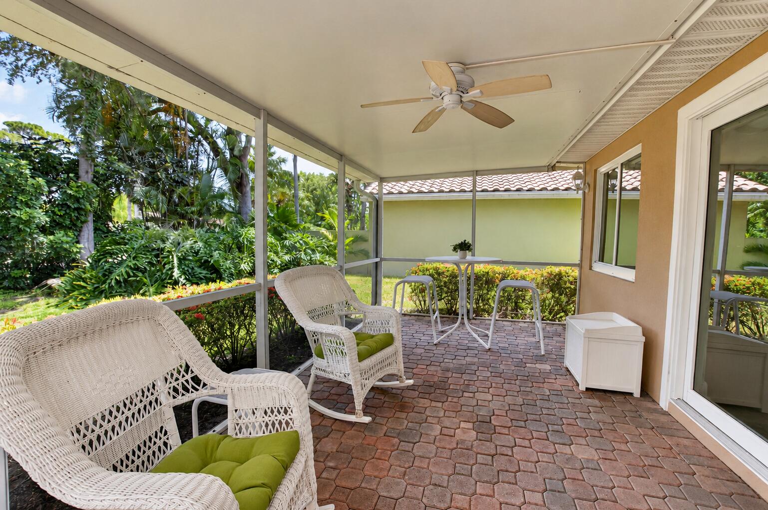 13275 ROYALE SABAL Court