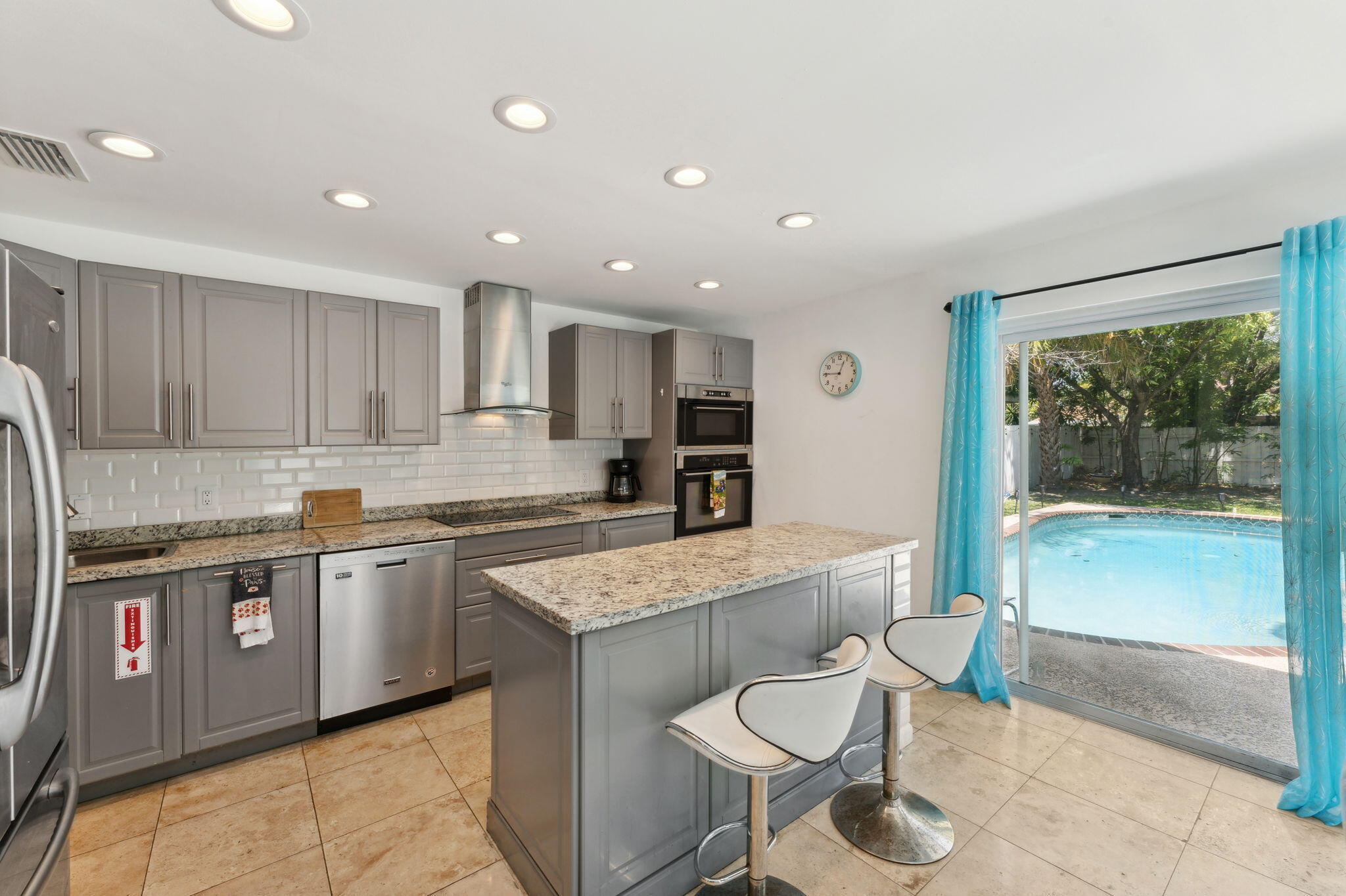 254 SW 8th Street