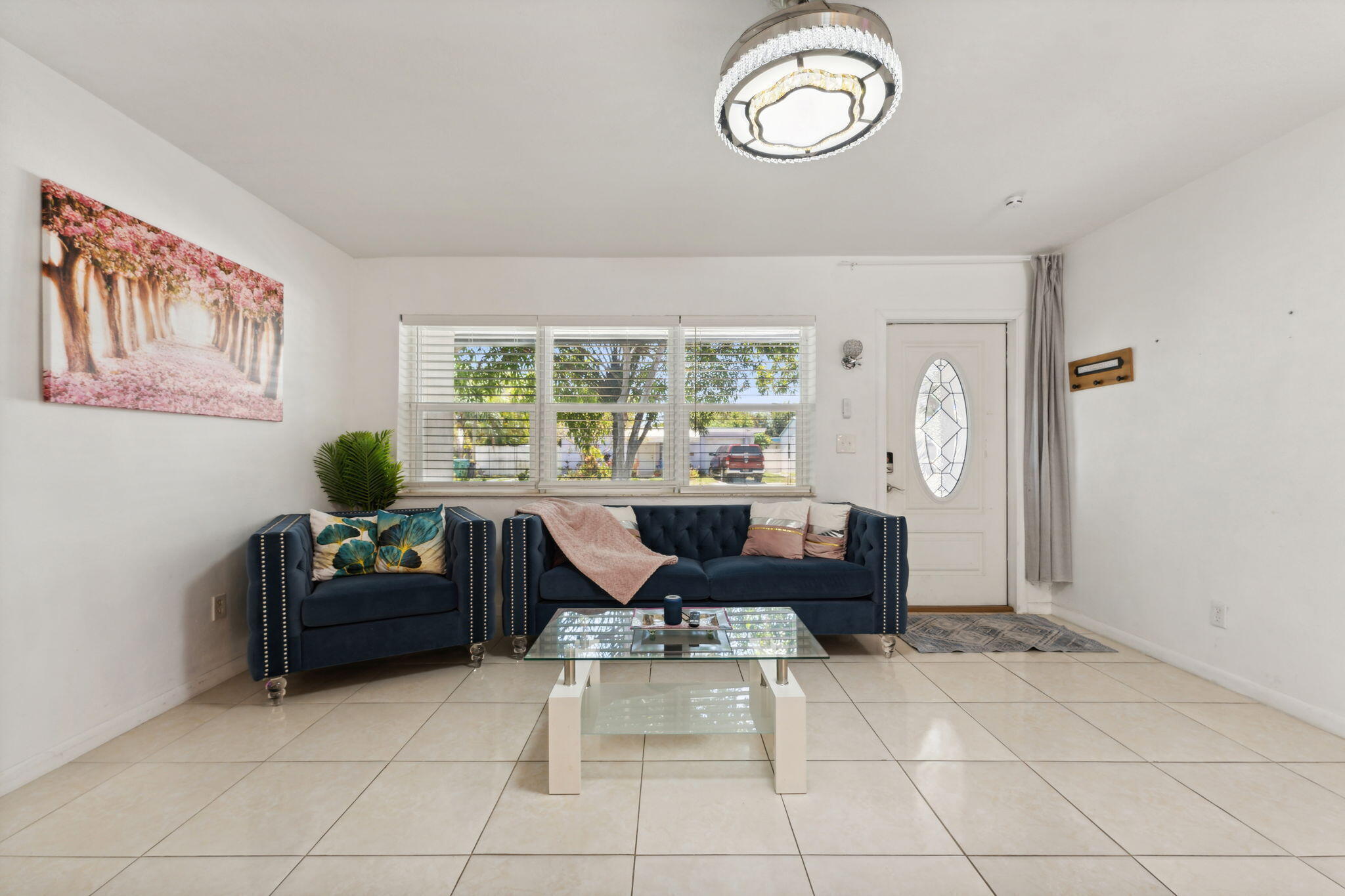 254 SW 8th Street