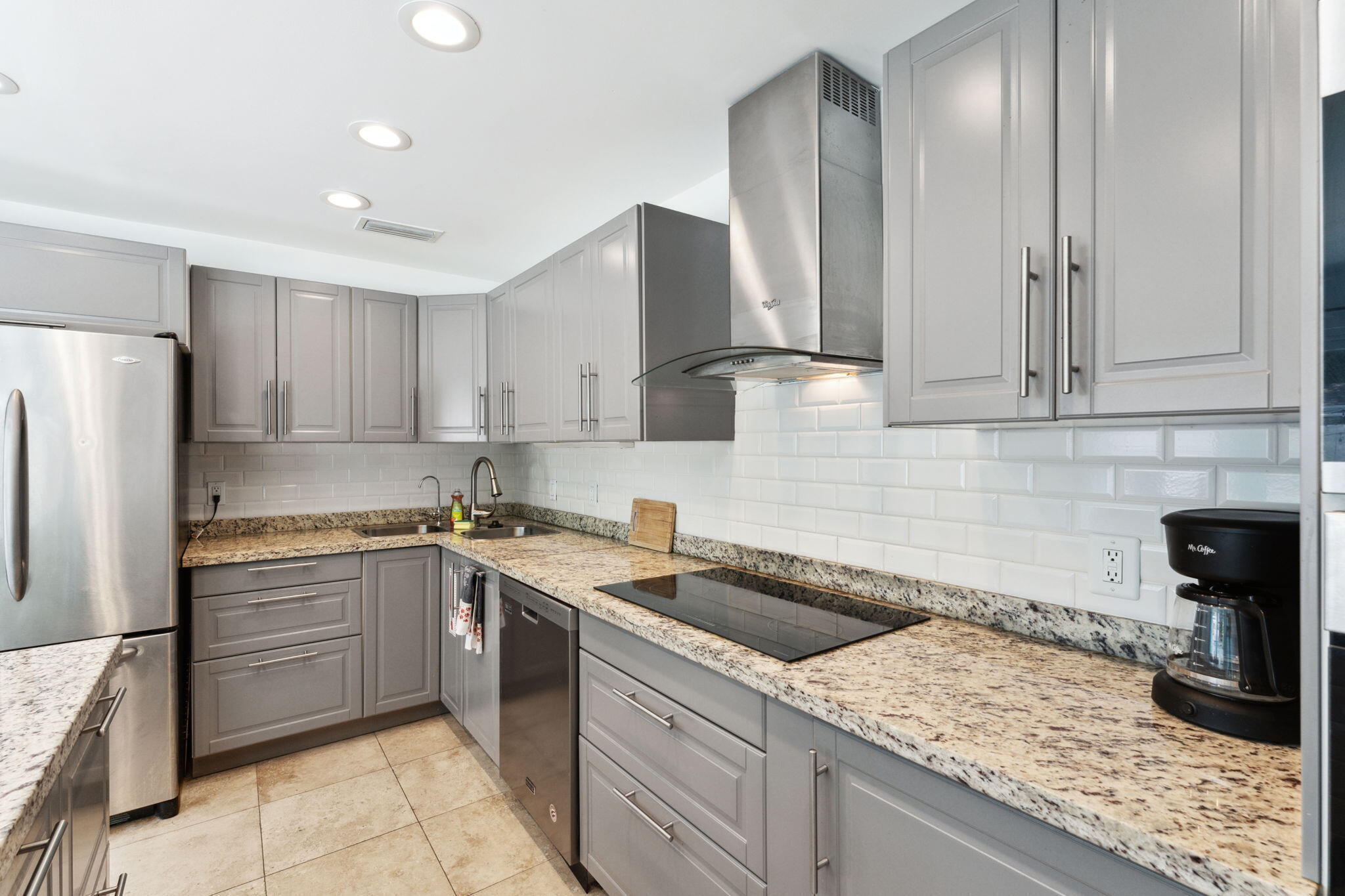 254 SW 8th Street