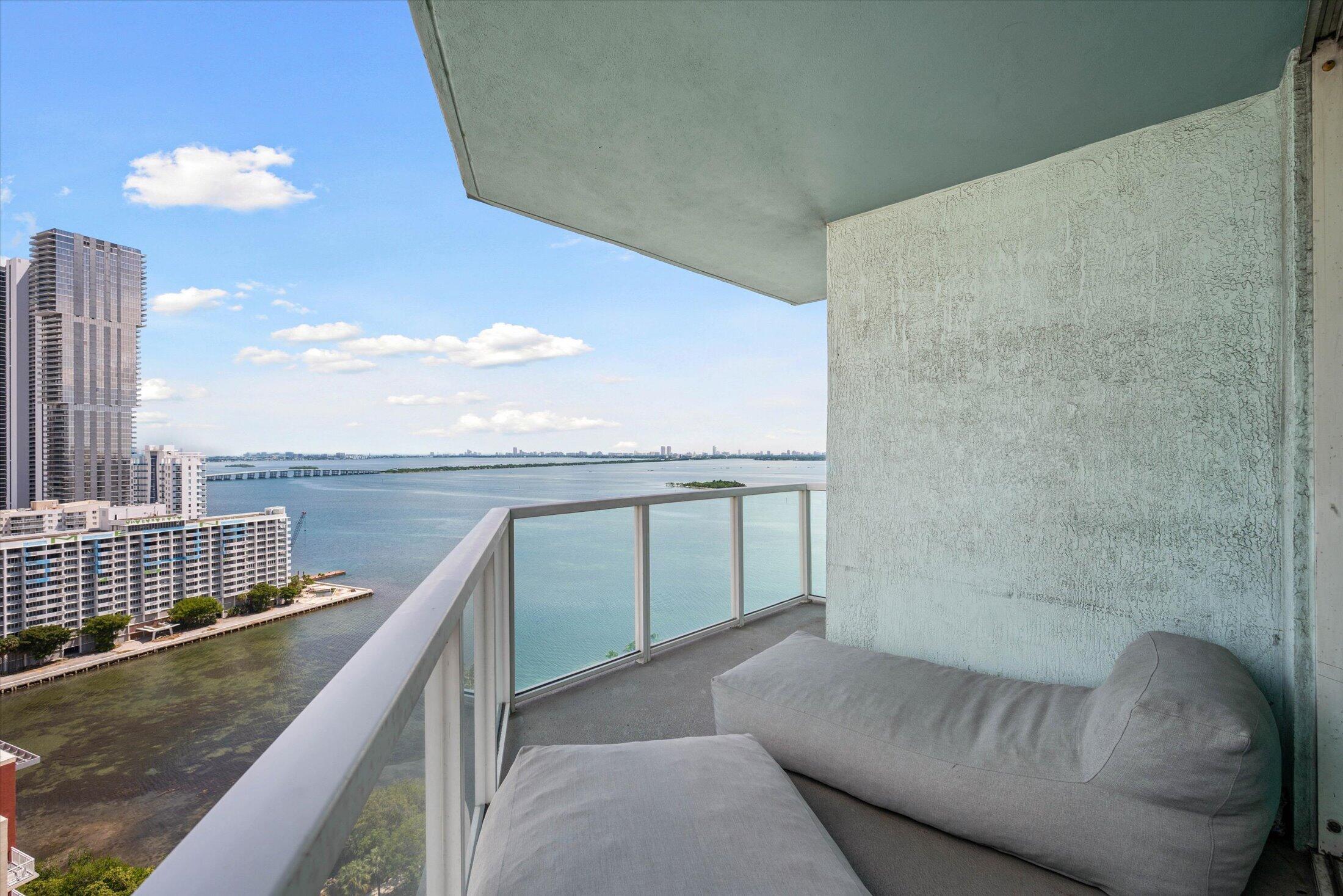 1900 N Bayshore Drive 2312