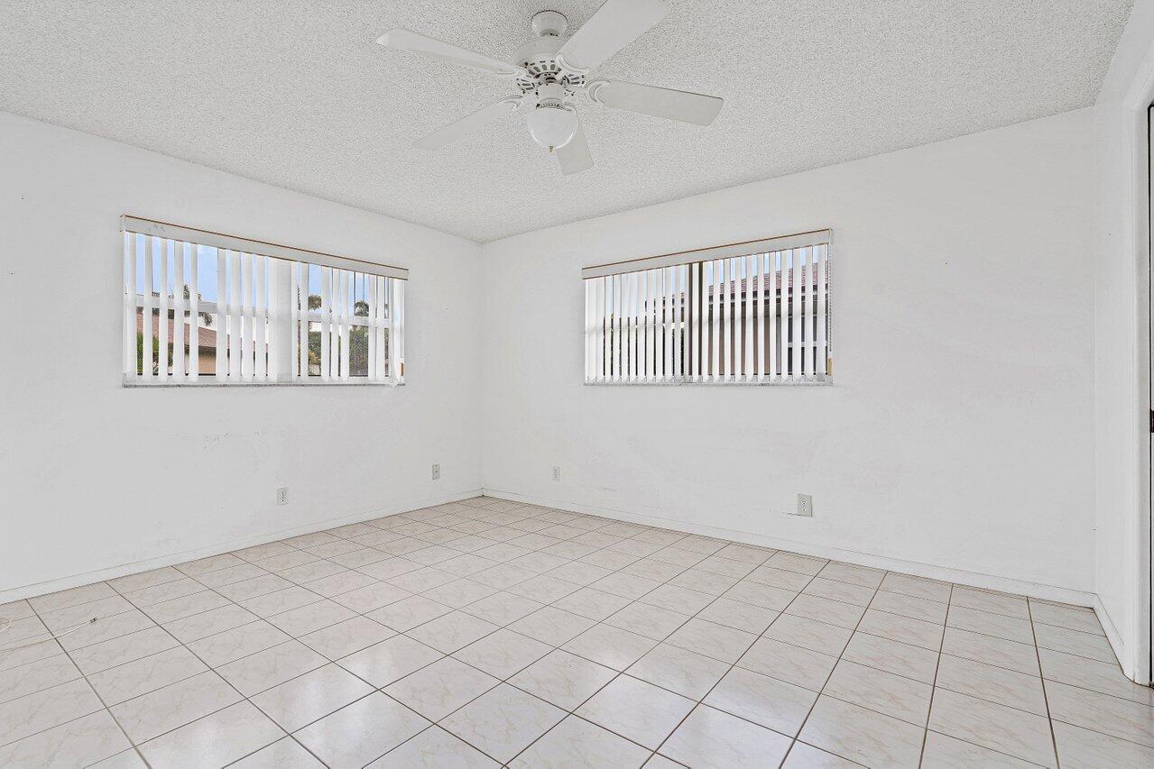 121 MOCKINGBIRD Lane