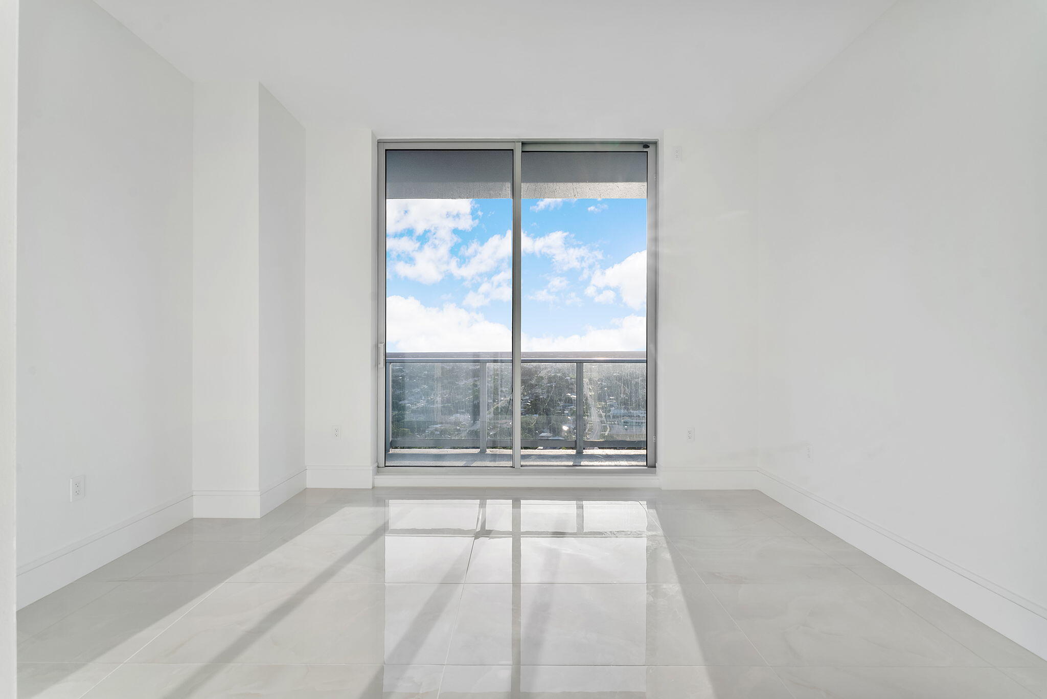 220 Lake Shore Drive 2223