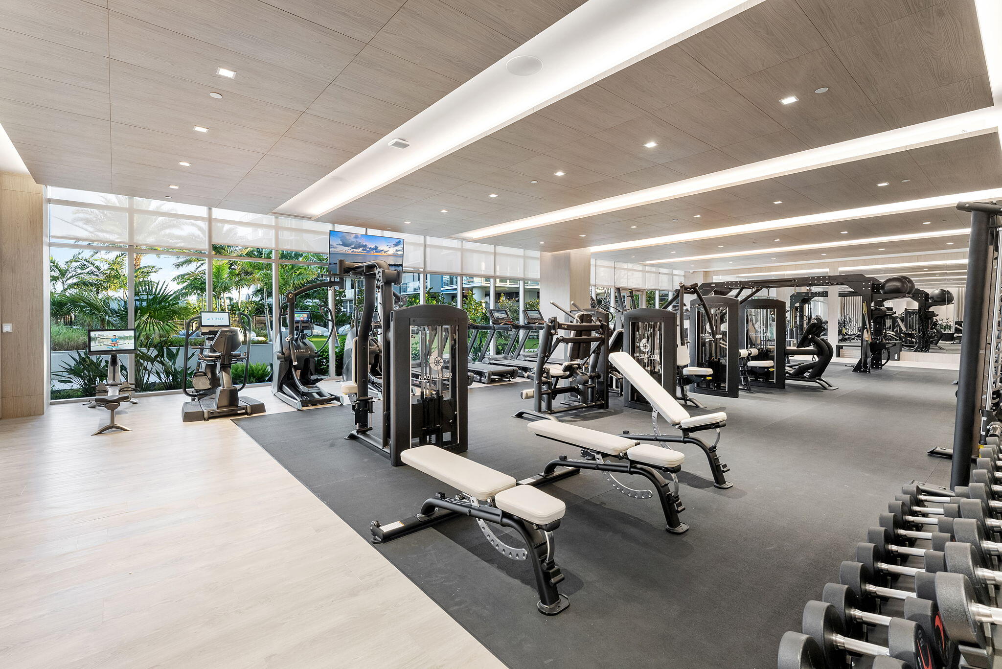 220 Lake Shore Drive 2223